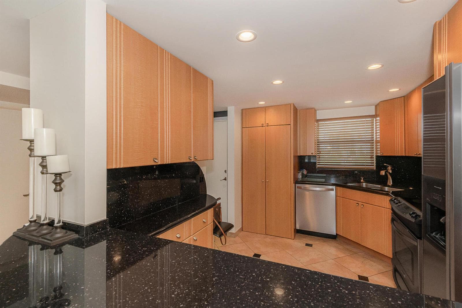 511 Bayshore Drive 707 photo 6