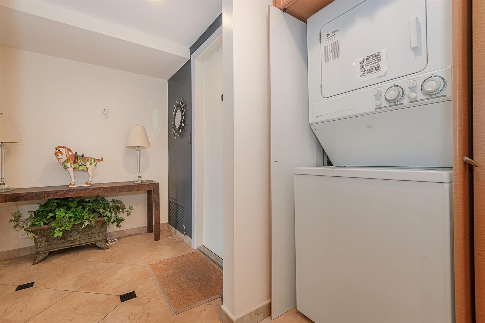 511 Bayshore Drive 707 photo 20