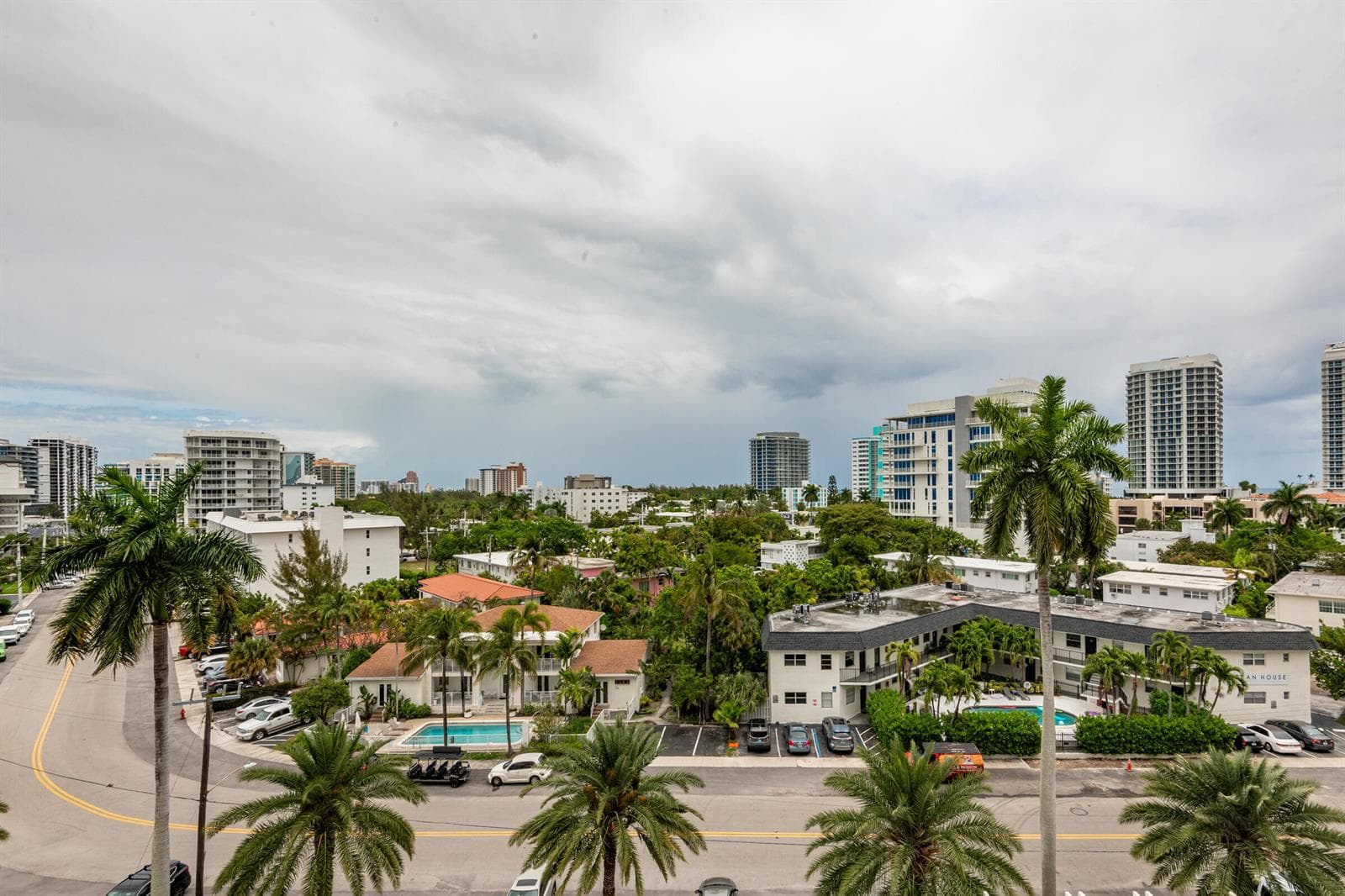 511 Bayshore Drive 707 photo 25