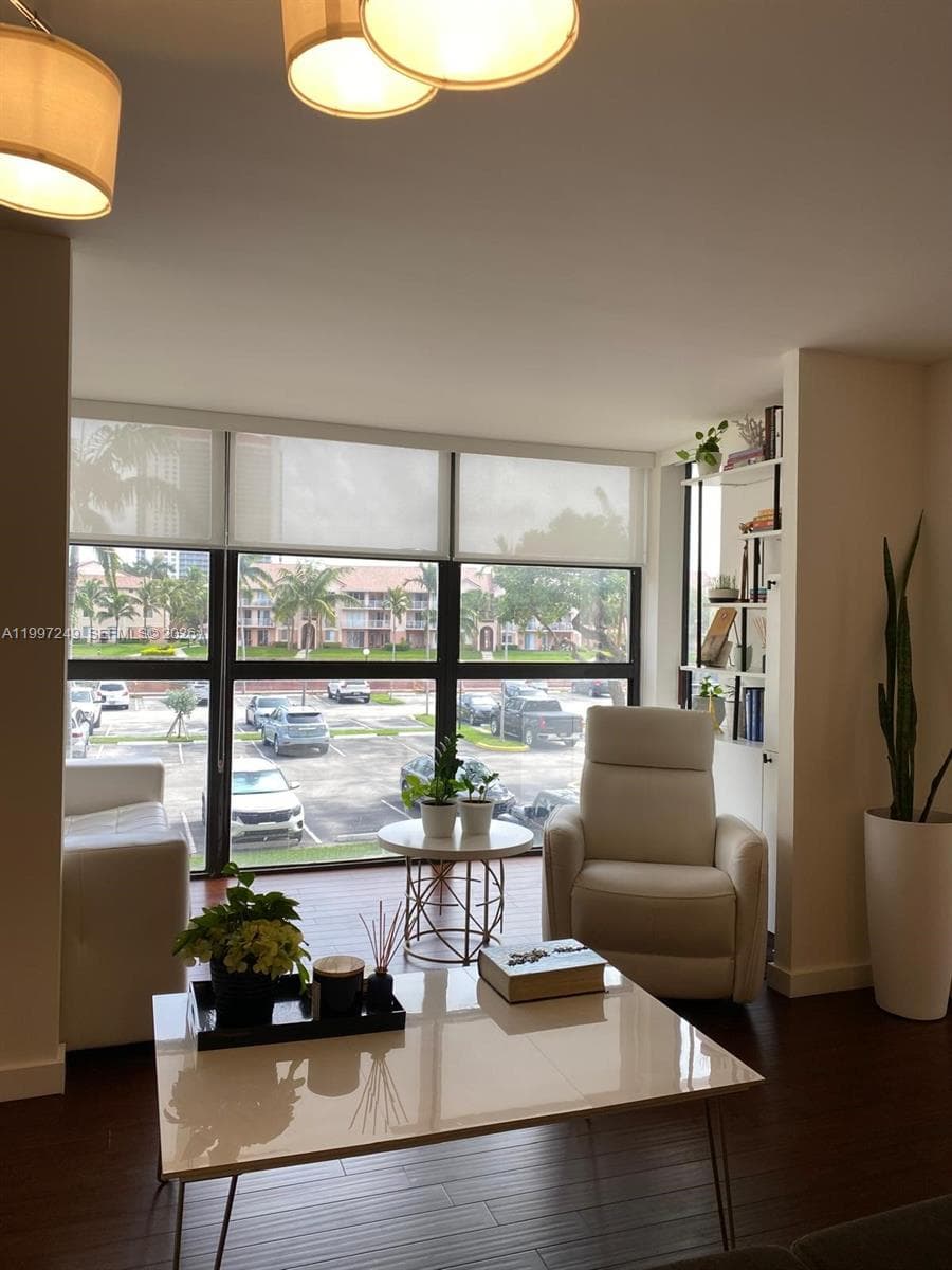 200 Leslie Dr 226 photo 23