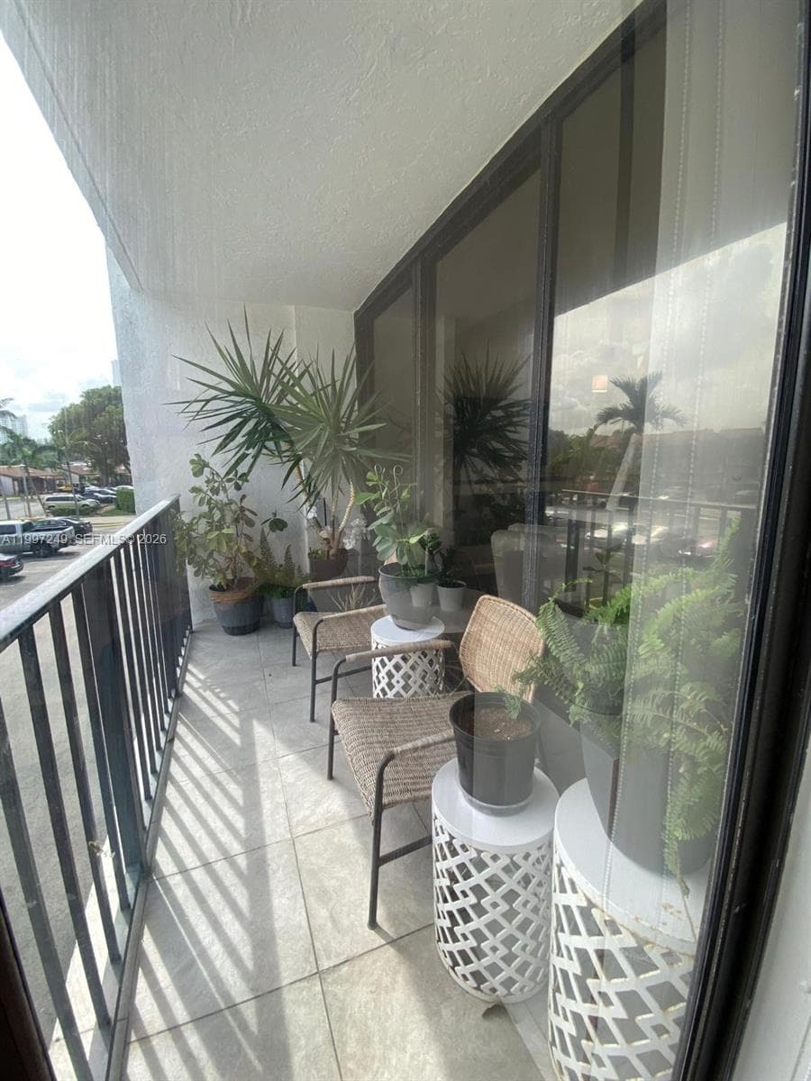 200 Leslie Dr 226 photo 12