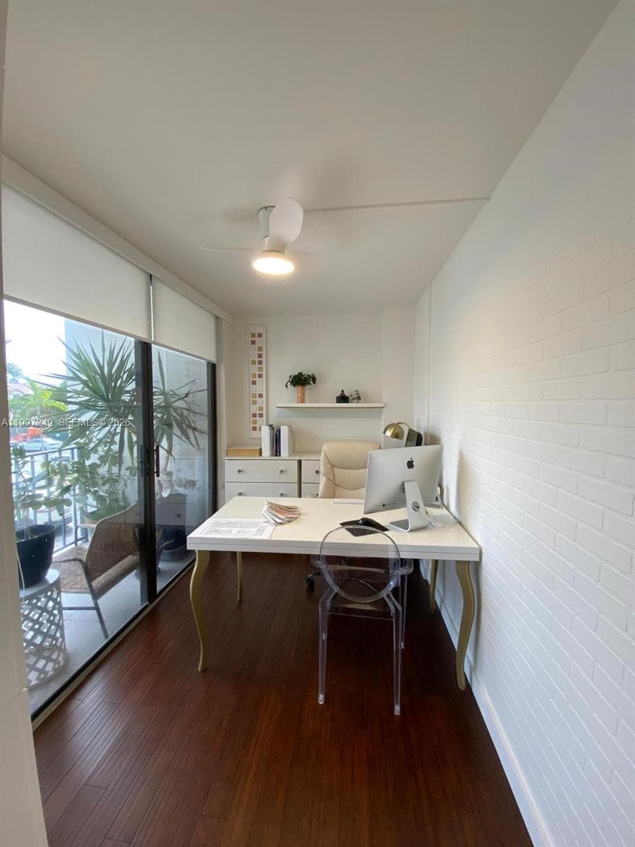 200 Leslie Dr 226 photo 18