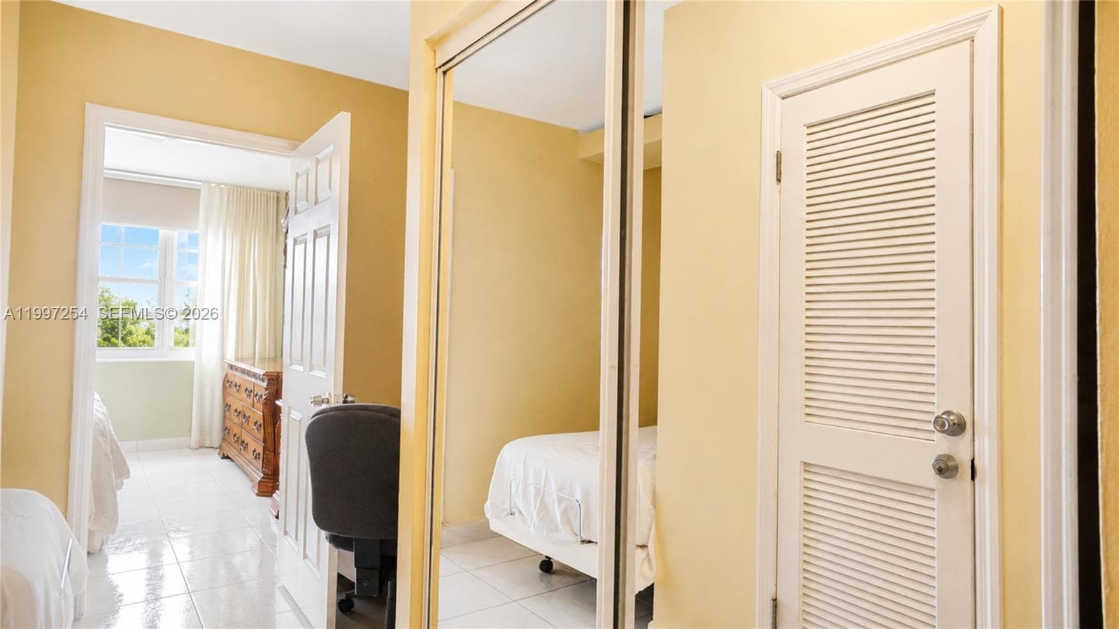 100 Lincoln Rd 422 photo 12