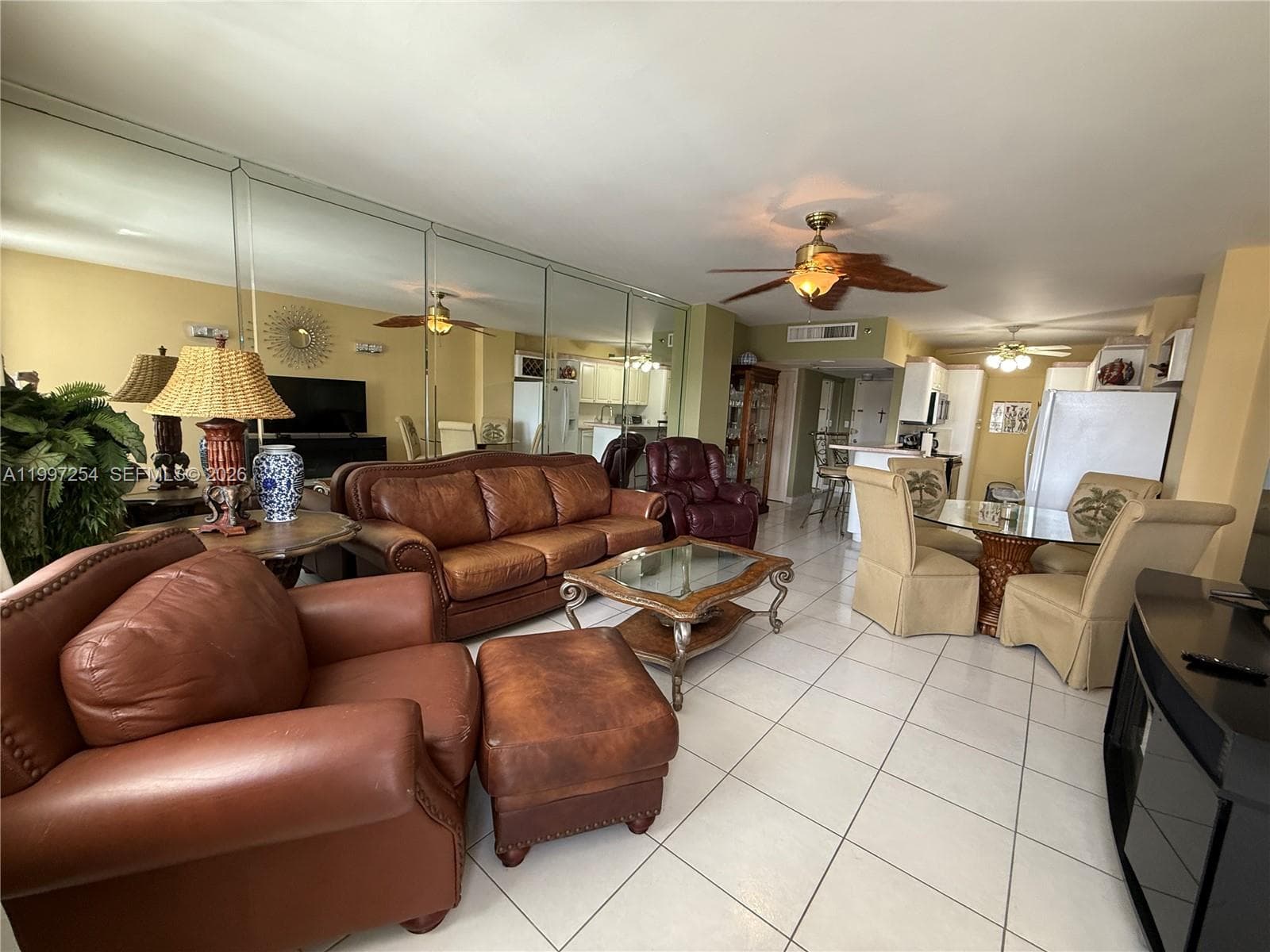 100 Lincoln Rd 422 photo 1