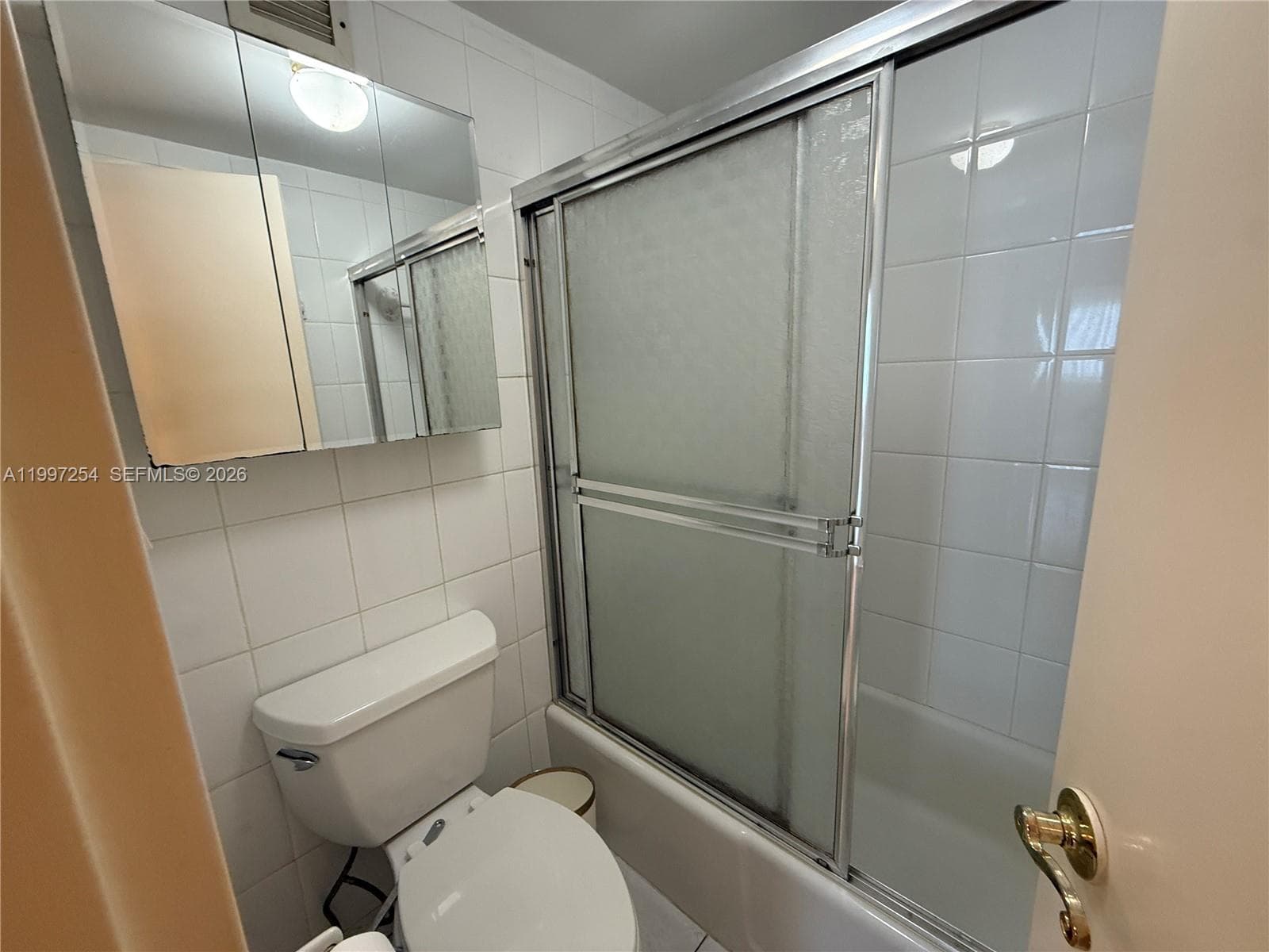 100 Lincoln Rd 422 photo 14