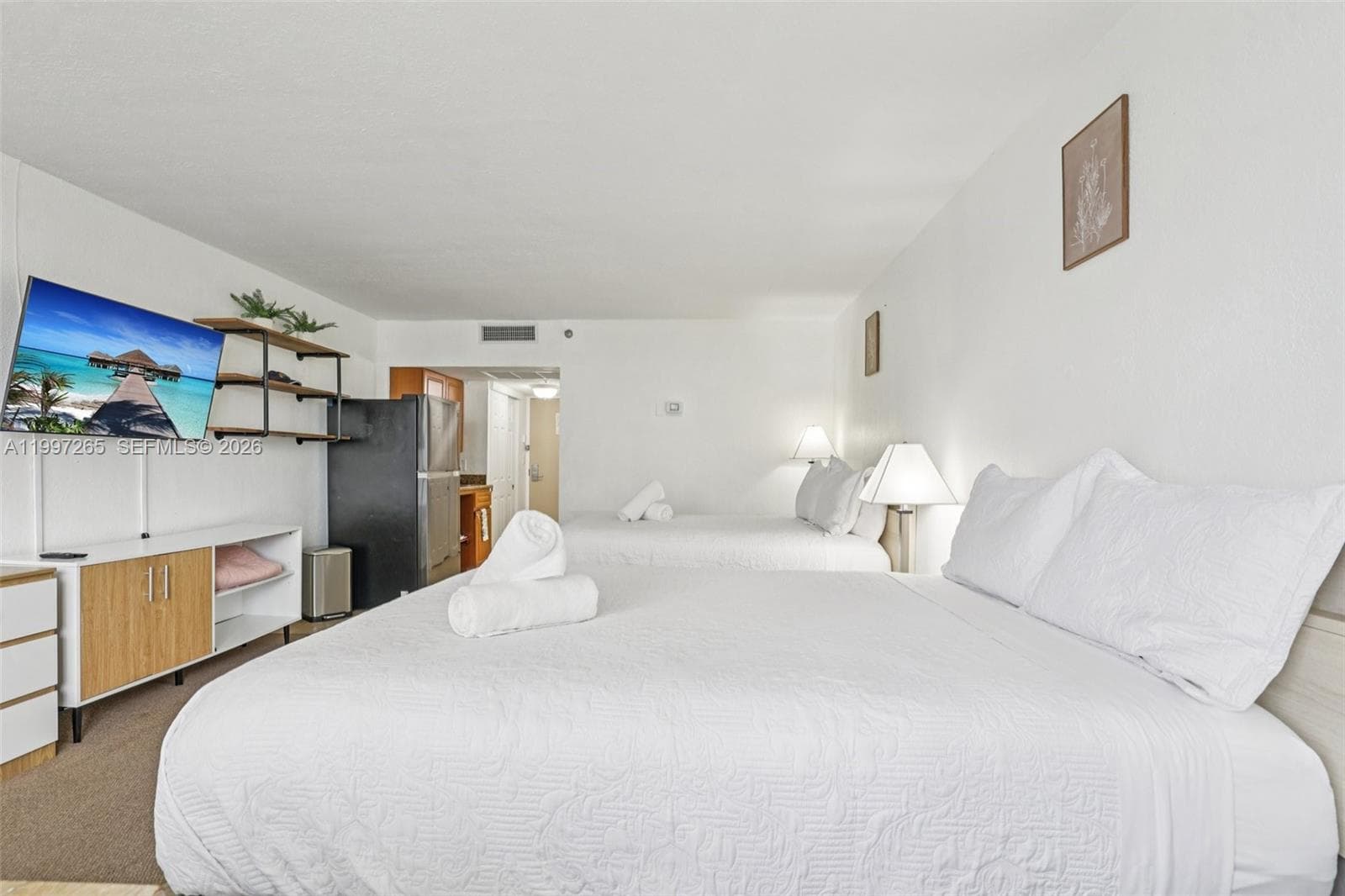 19201 Collins Ave 223 photo 13