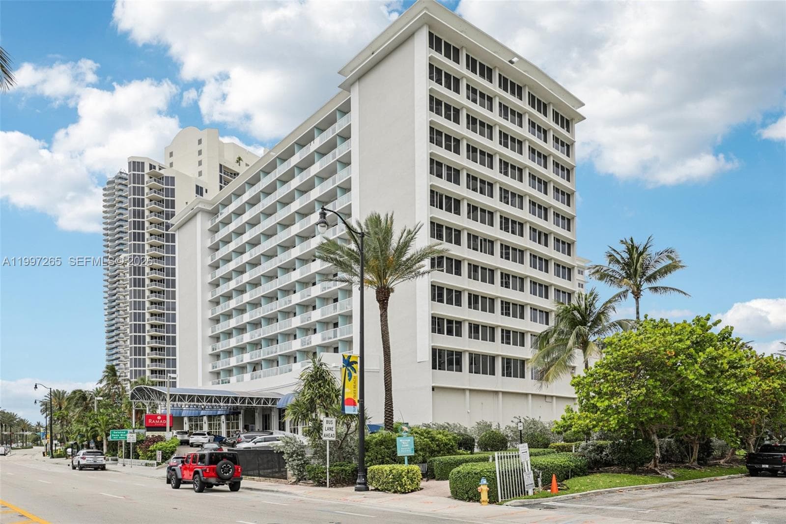 19201 Collins Ave 223 photo 1