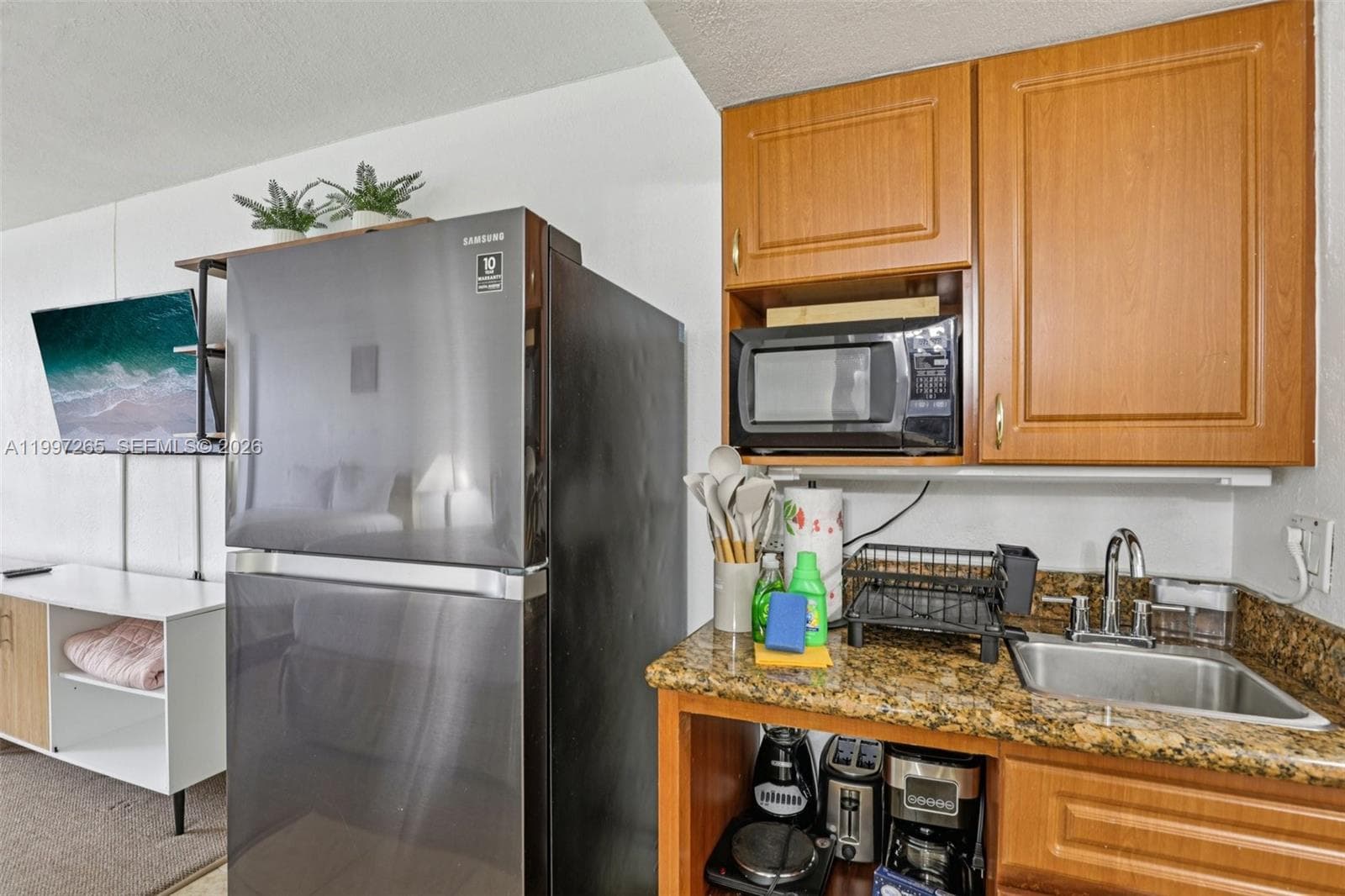 19201 Collins Ave 223 photo 9