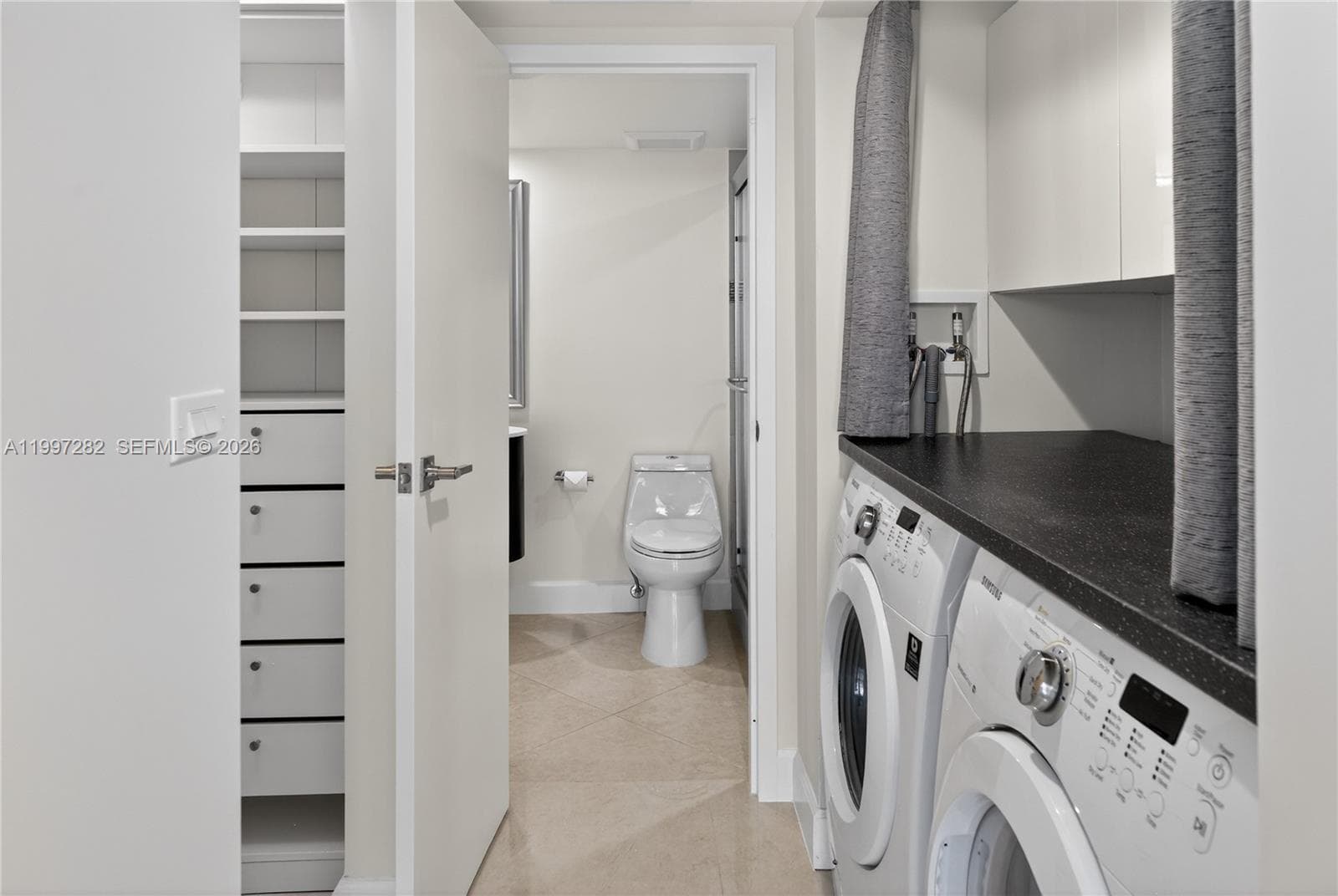 7601 Treasure Dr 1119 photo 13