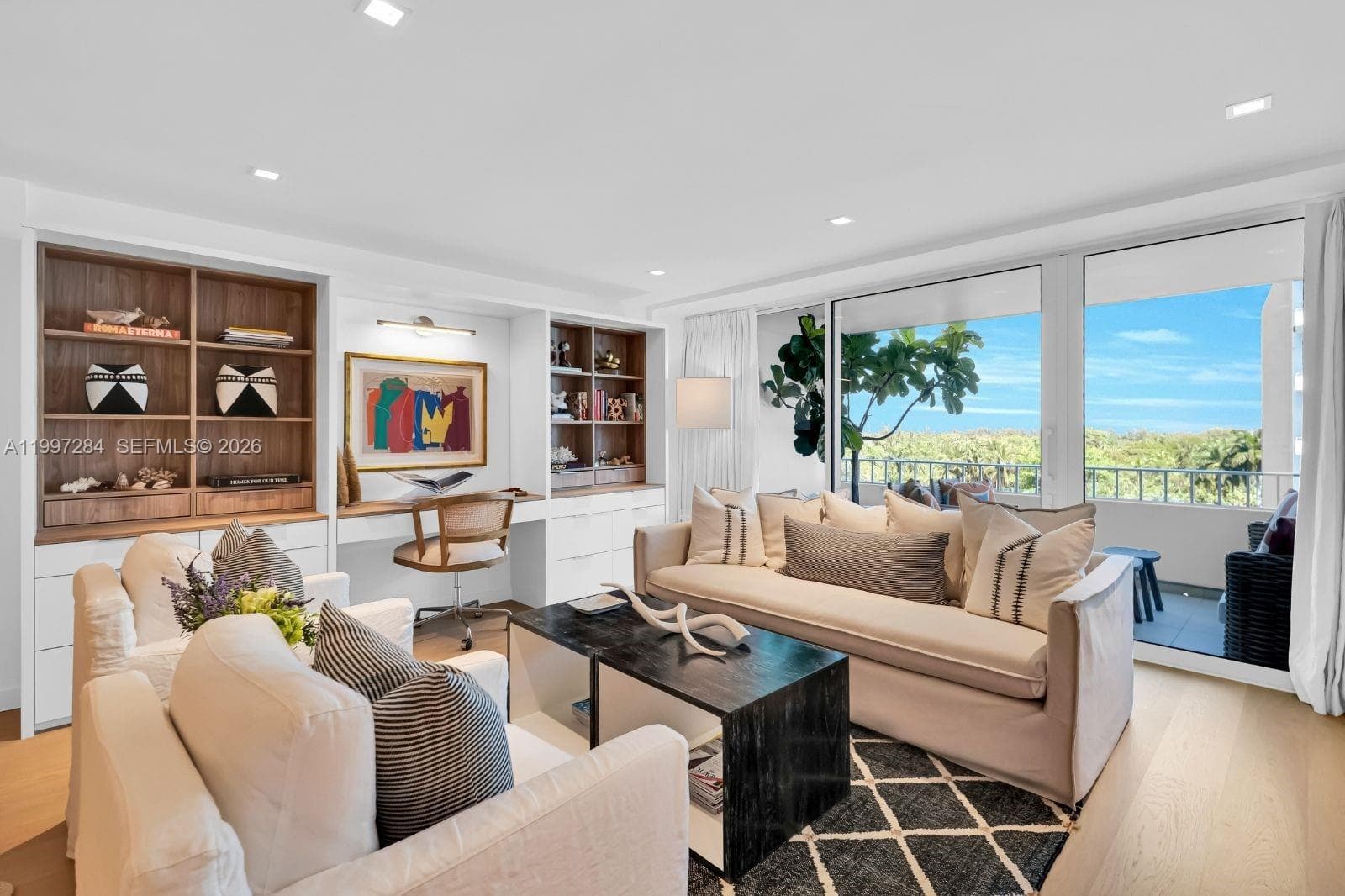 199 Ocean Lane Dr 602 photo 2