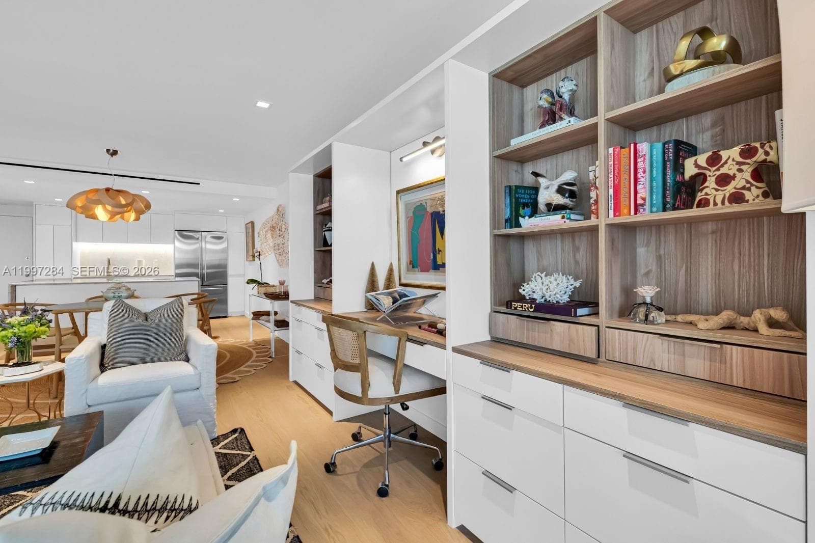 199 Ocean Lane Dr 602 photo 6