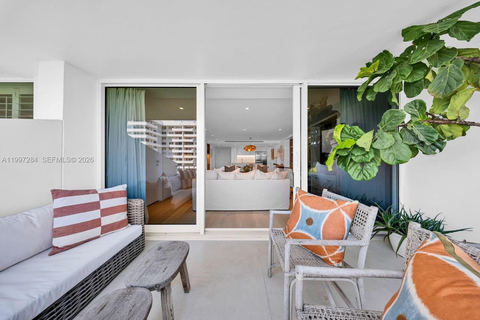 199 Ocean Lane Dr 602 photo 12