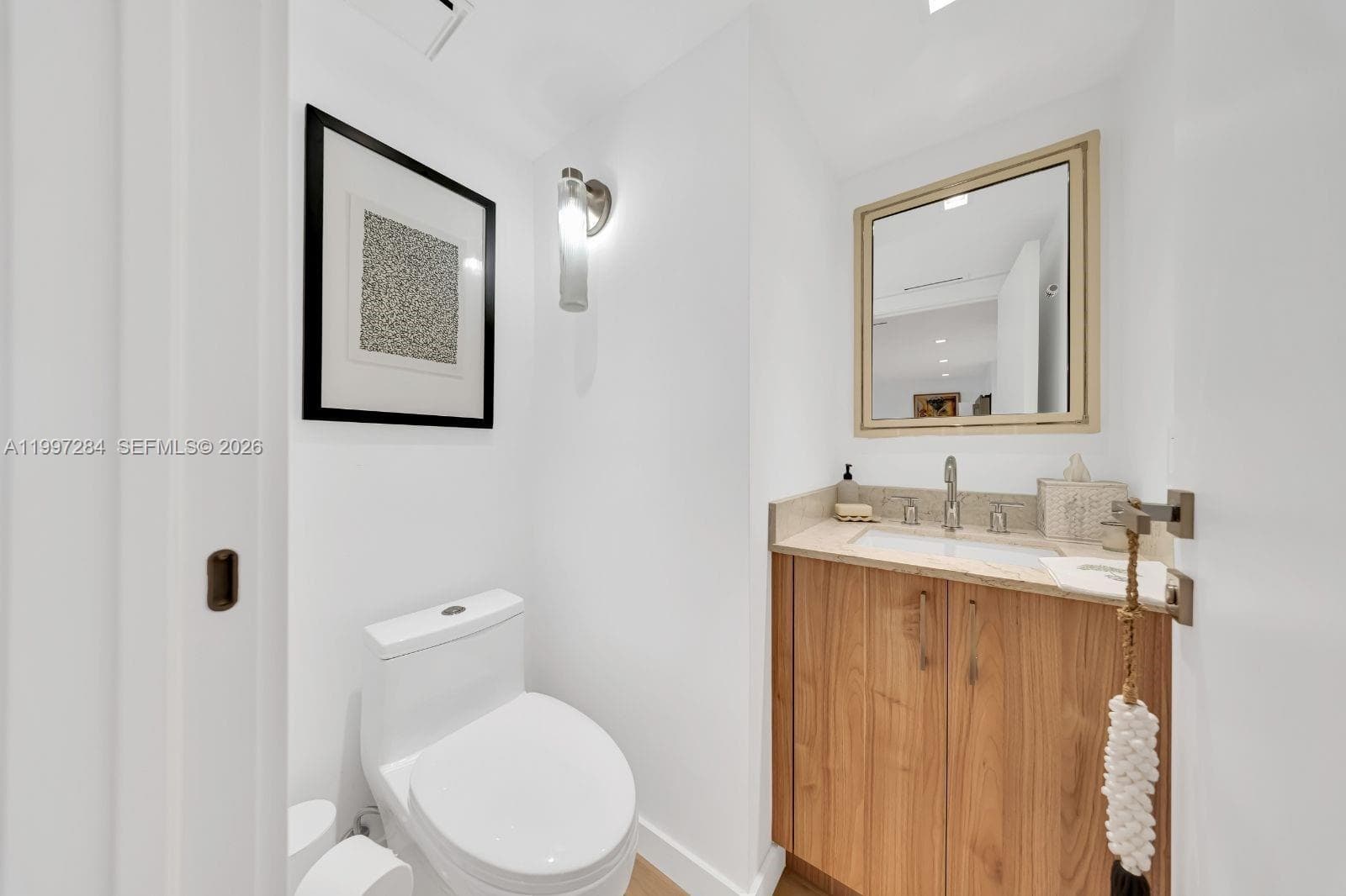 199 Ocean Lane Dr 602 photo 18