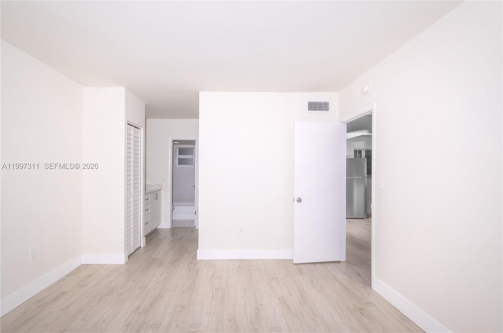 3626 168th St 502 photo 6