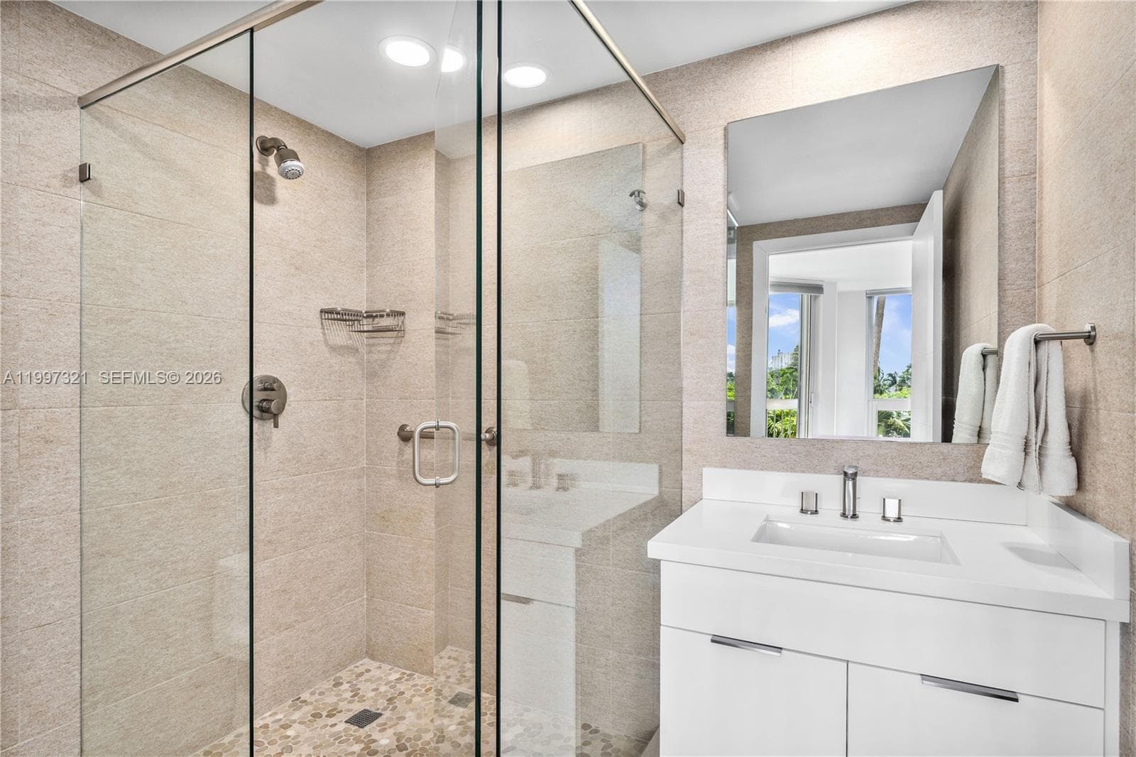 791 Crandon Blvd 405 photo 22