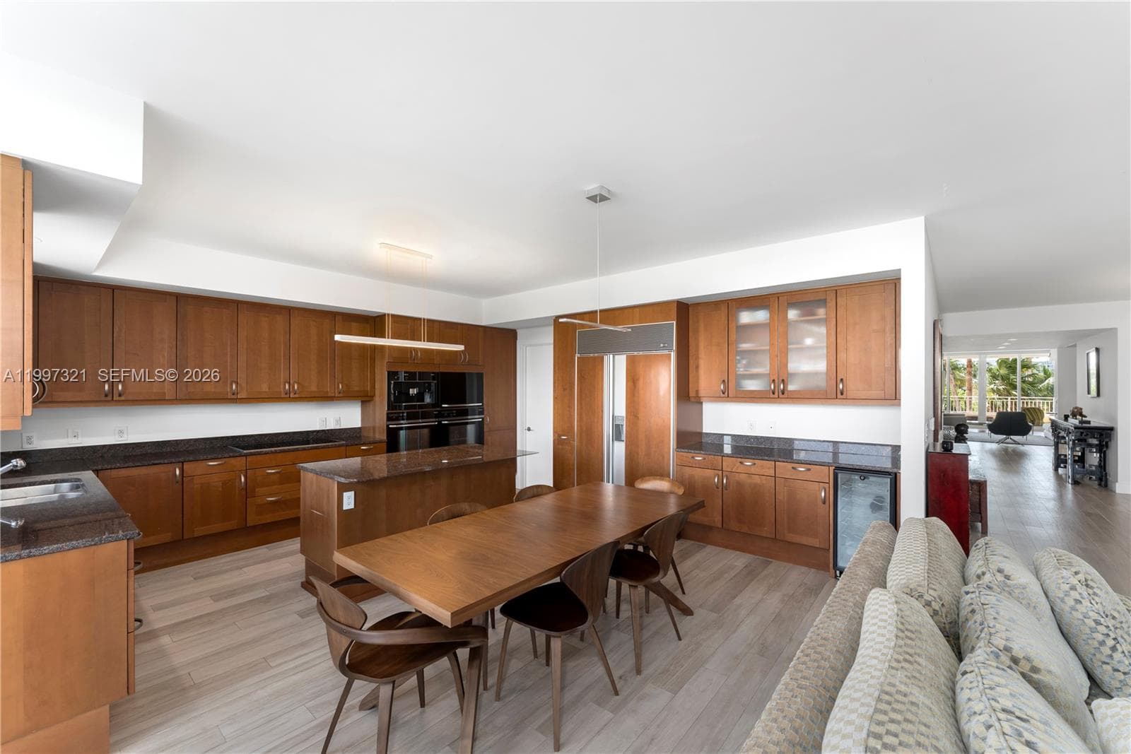 791 Crandon Blvd 405 photo 10