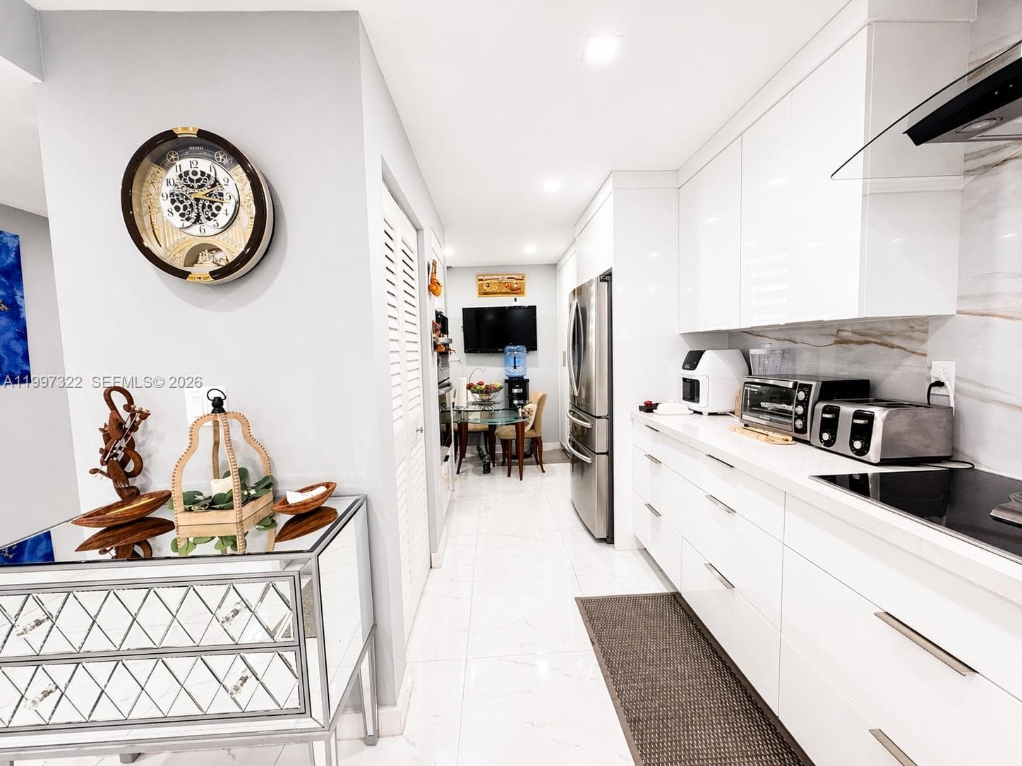 2370 135th St 405 photo 18