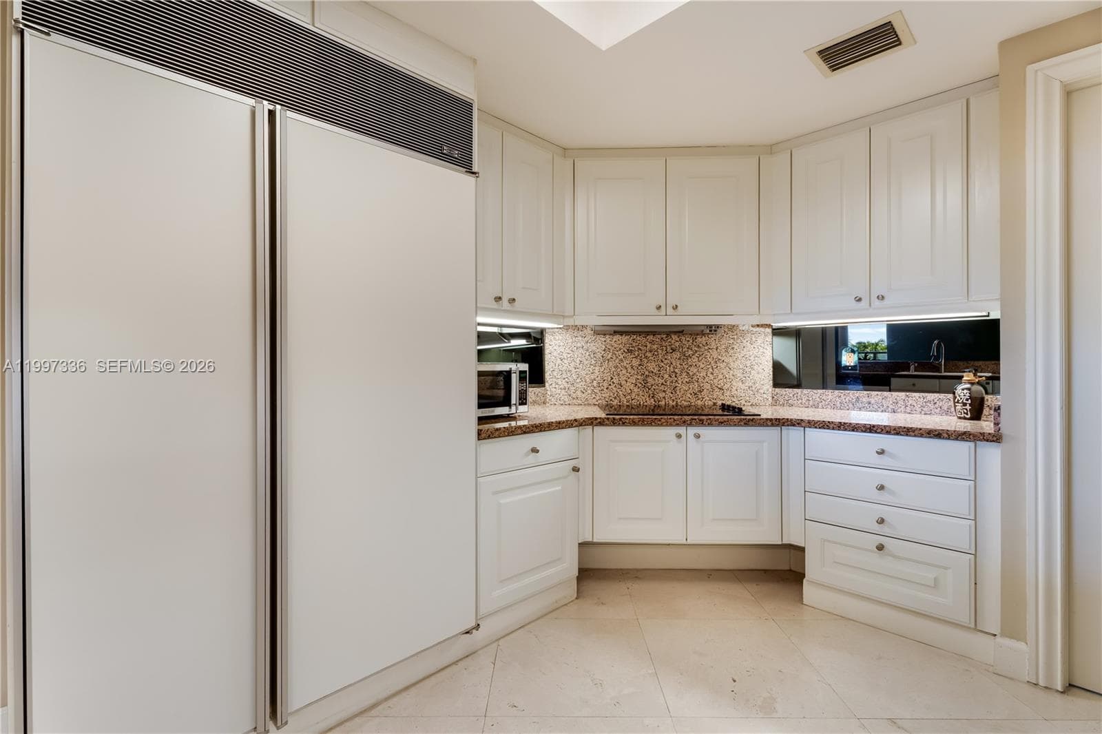 445 Grand Bay Dr 412 photo 10