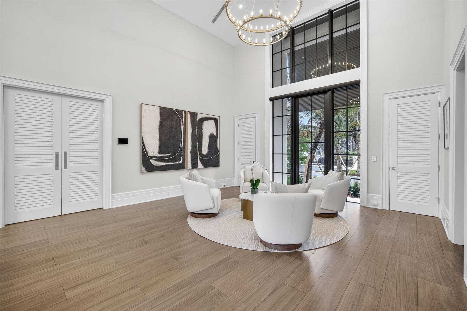 400 Mola Avenue photo 16