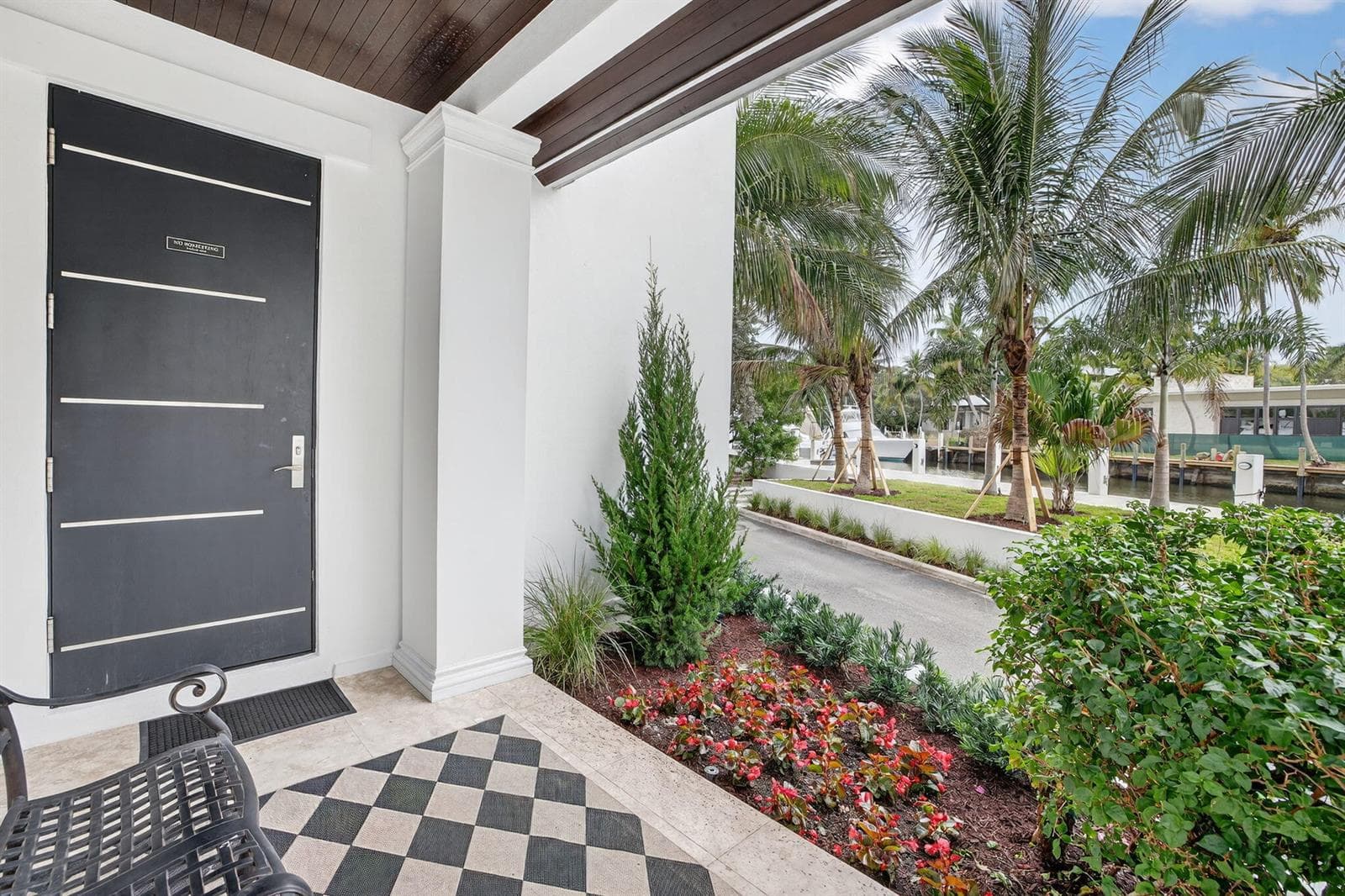 400 Mola Avenue photo 10