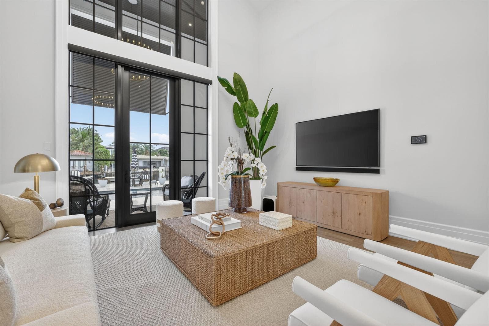 400 Mola Avenue photo 18