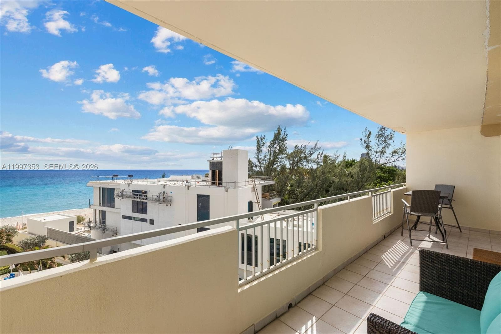 3180 S Ocean Dr 516 photo 3