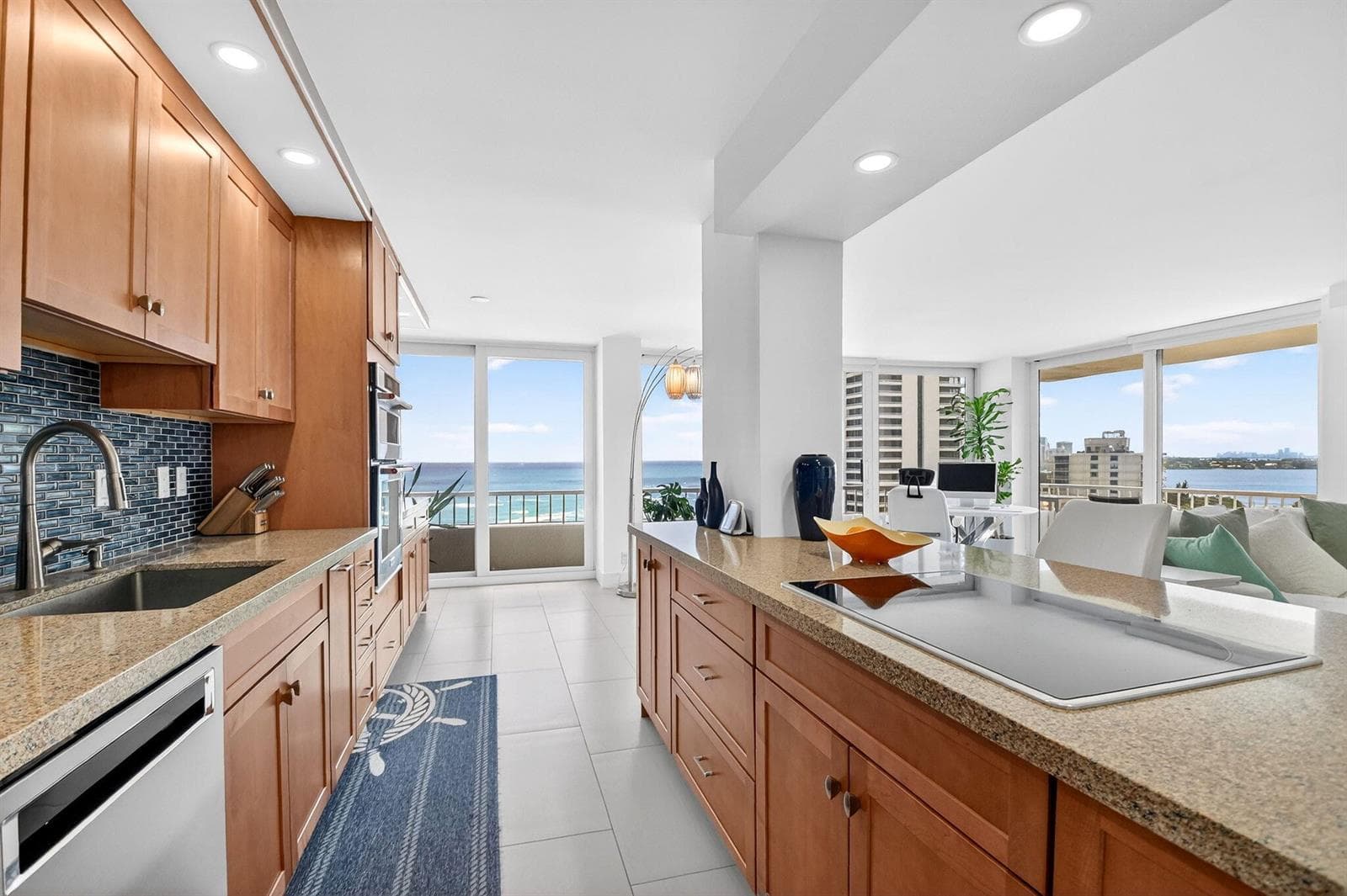5540 N Ocean Drive 9b photo 6
