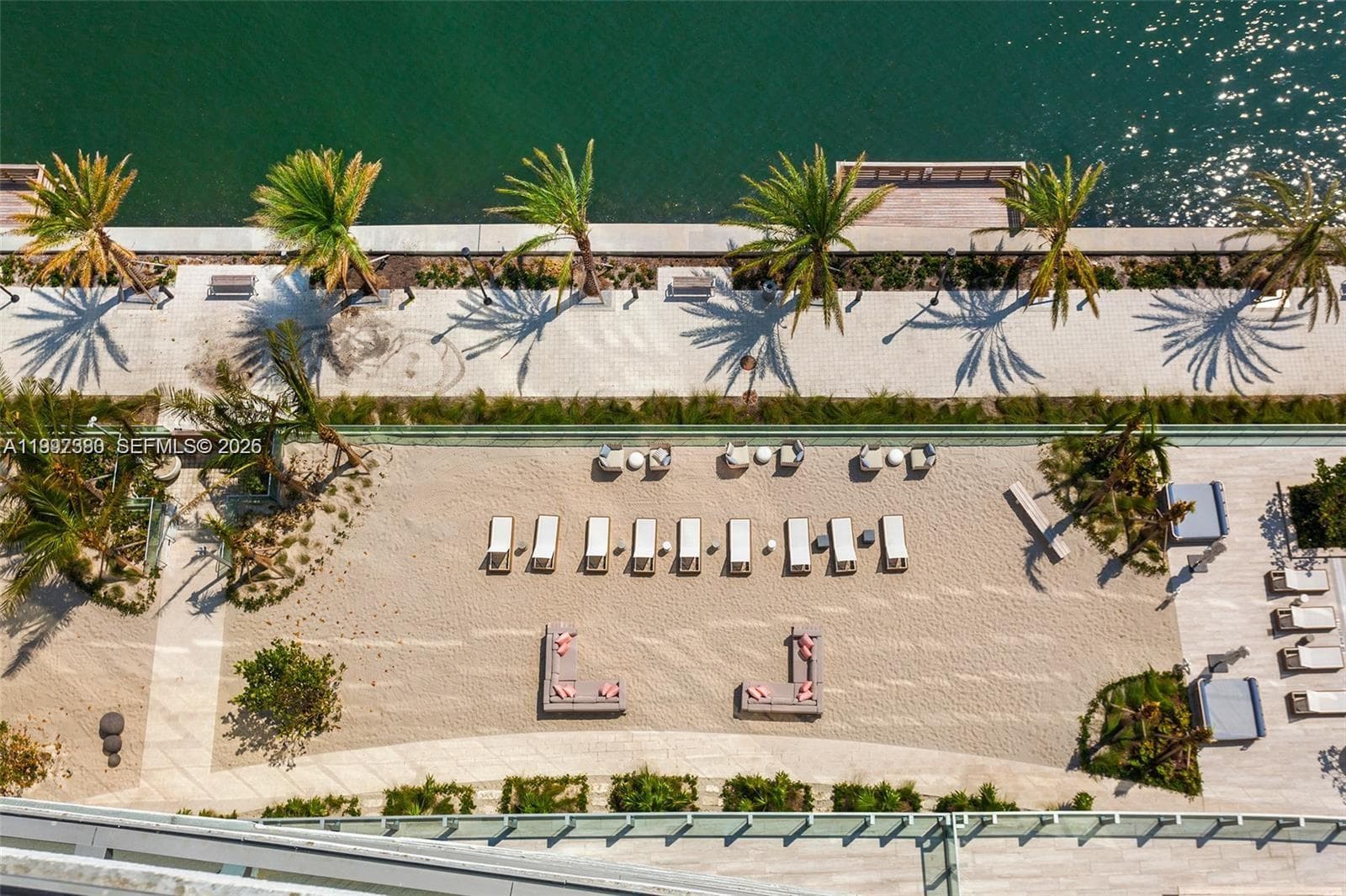 2900 7th Ave 2406 photo 12