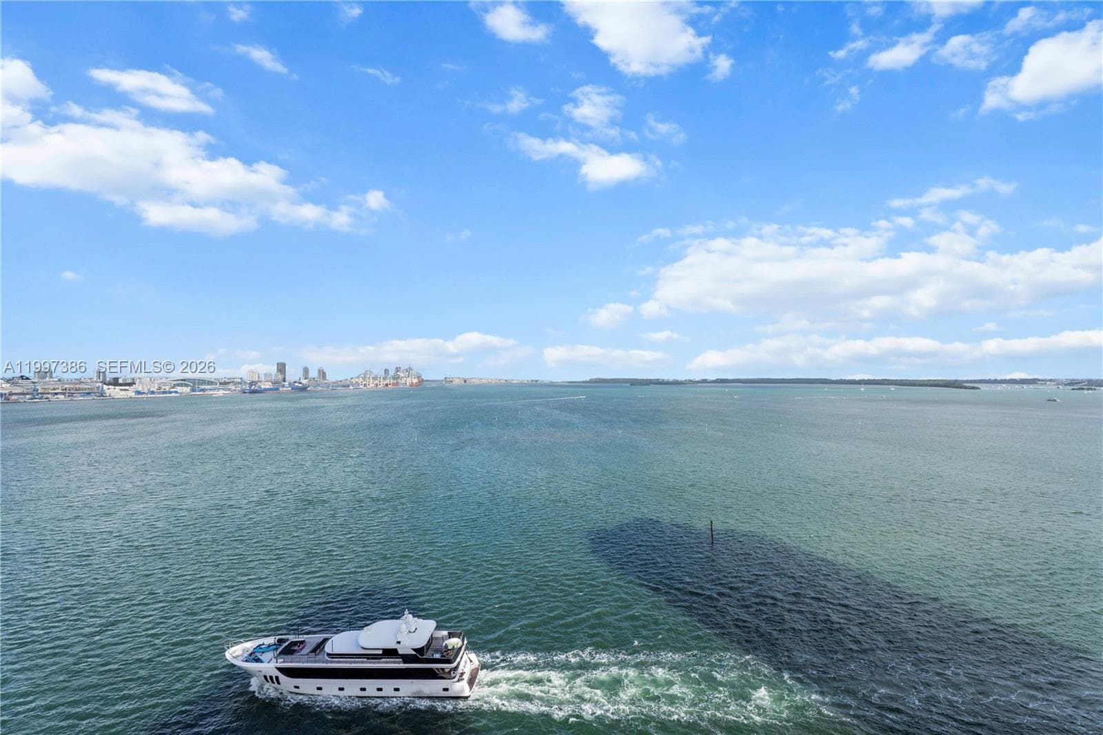 770 Claughton Island Dr 1515 photo 13