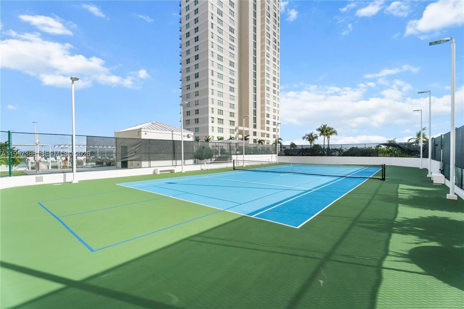 770 Claughton Island Dr 1515 photo 15