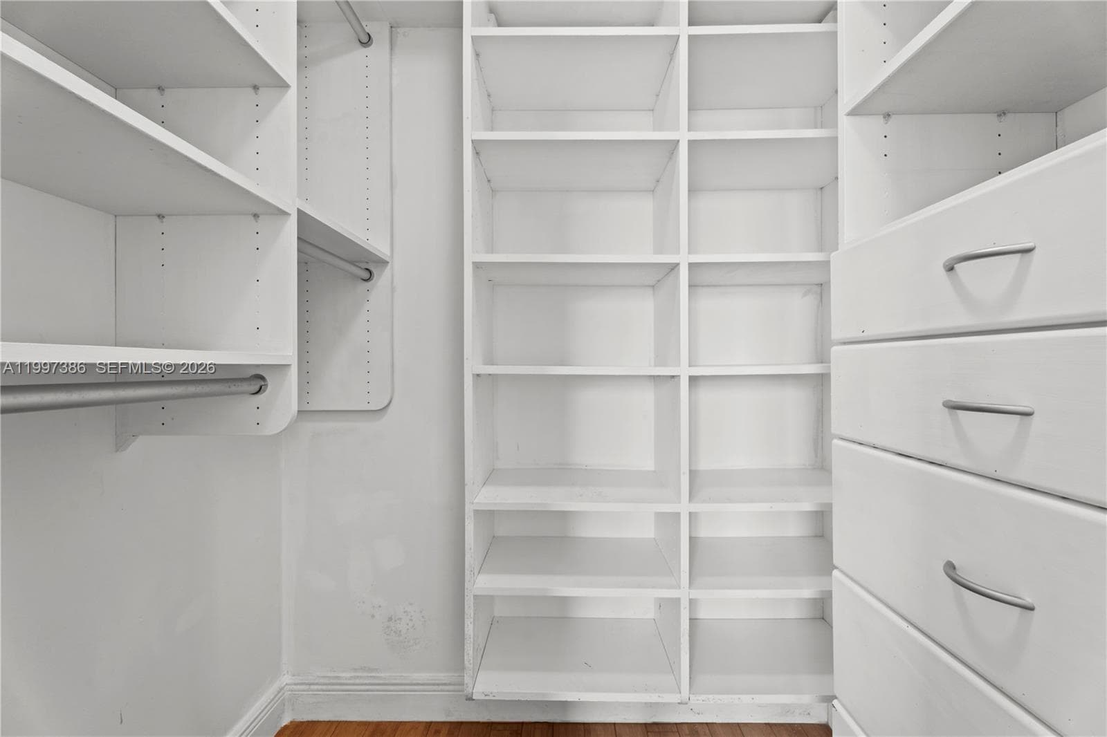 770 Claughton Island Dr 1515 photo 8