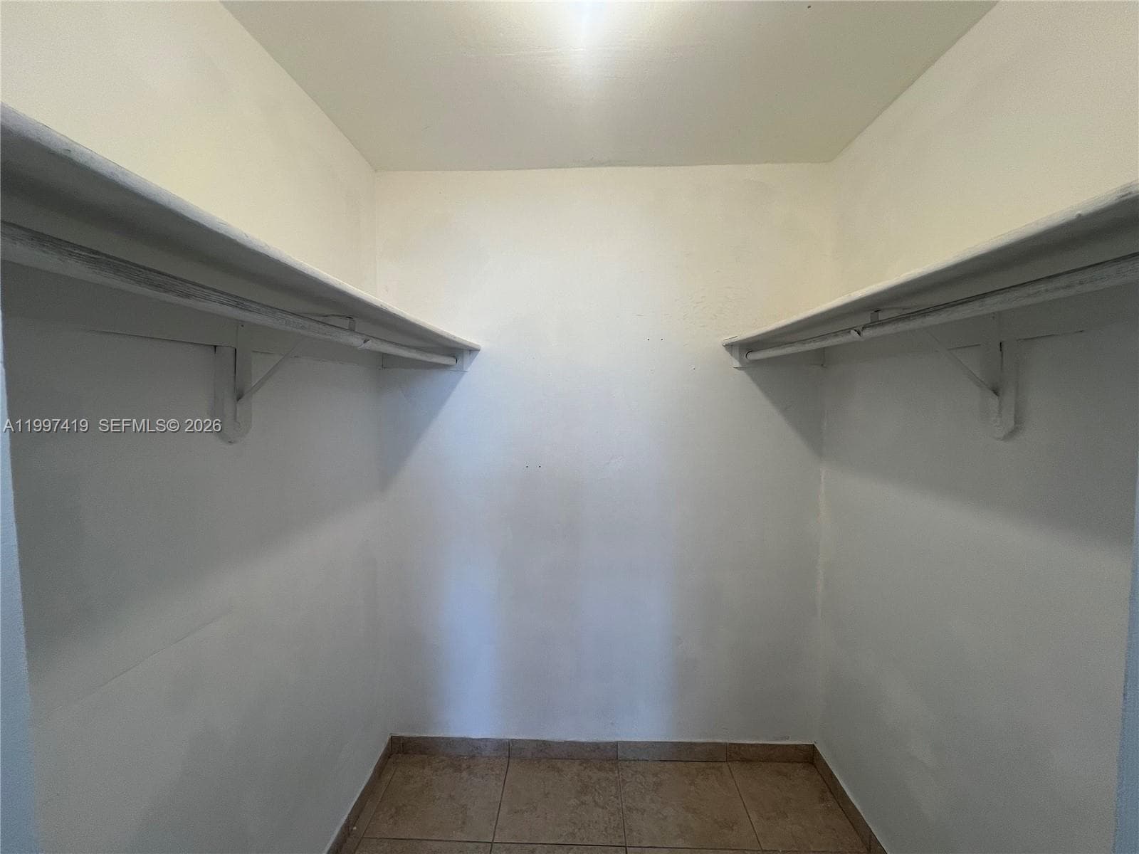 7125 Bay Dr 301 photo 18