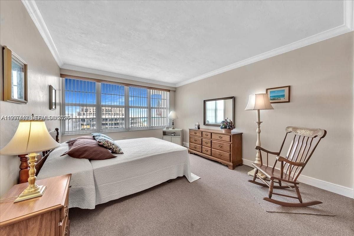 3111 Ocean Dr 904 photo 23