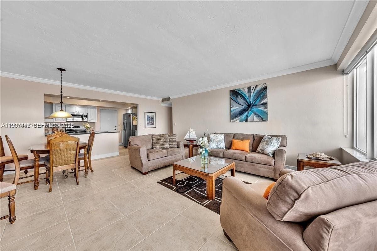 3111 Ocean Dr 904 photo 13