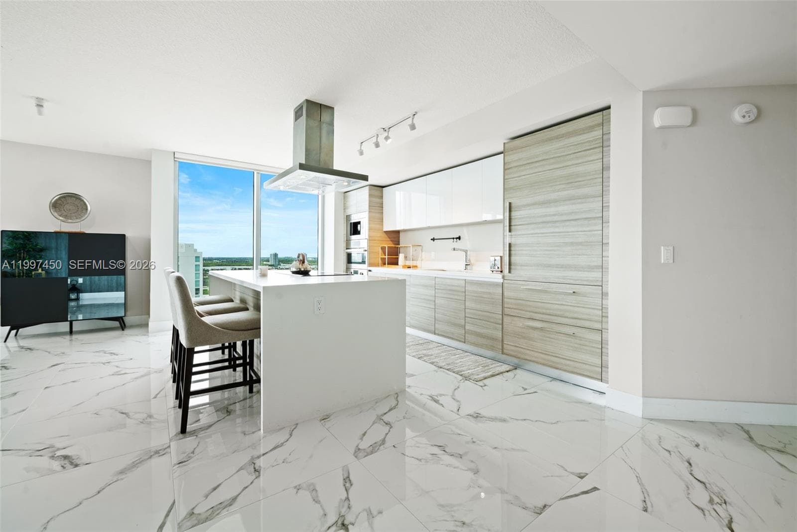 330 Sunny Isles Blvd 5-2102 photo 7