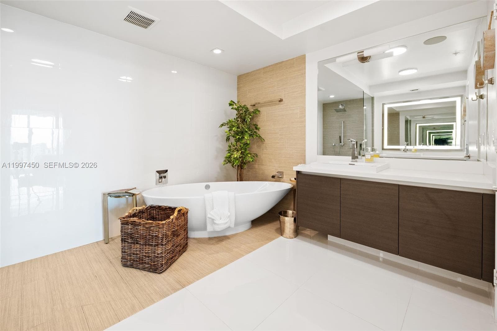 330 Sunny Isles Blvd 5-2102 photo 17