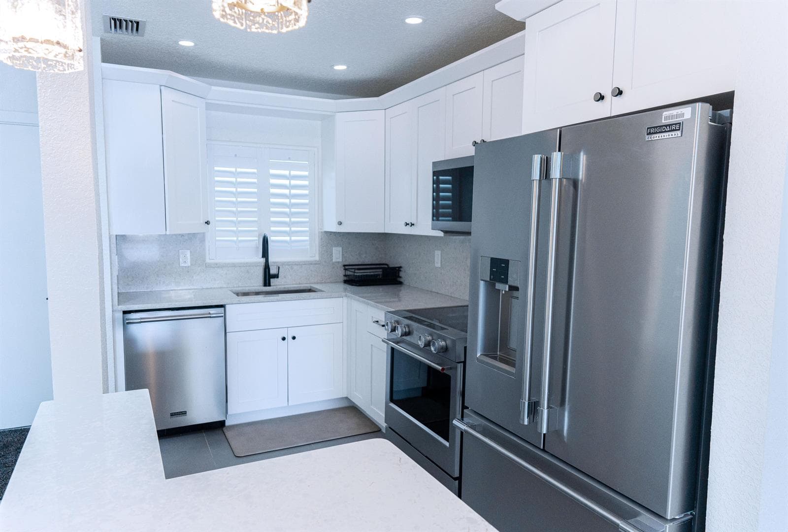 3605 NE 32nd Avenue 209a photo 17