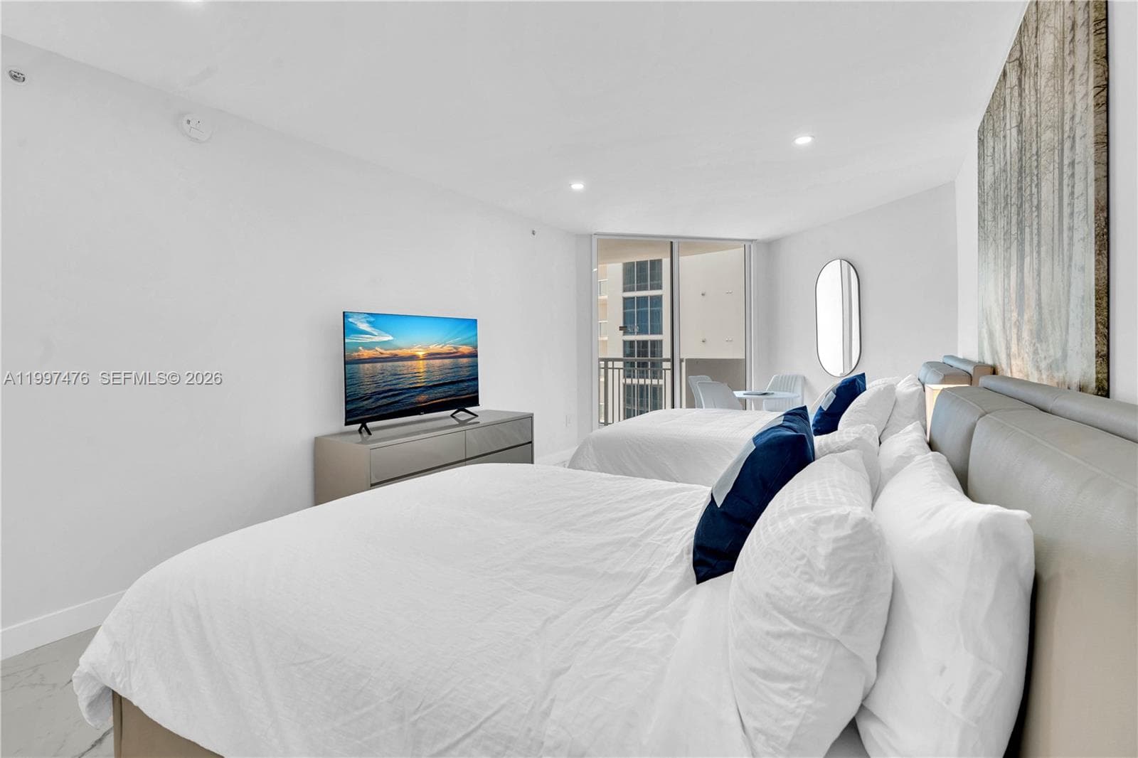 17375 Collins Ave 1703 photo 8