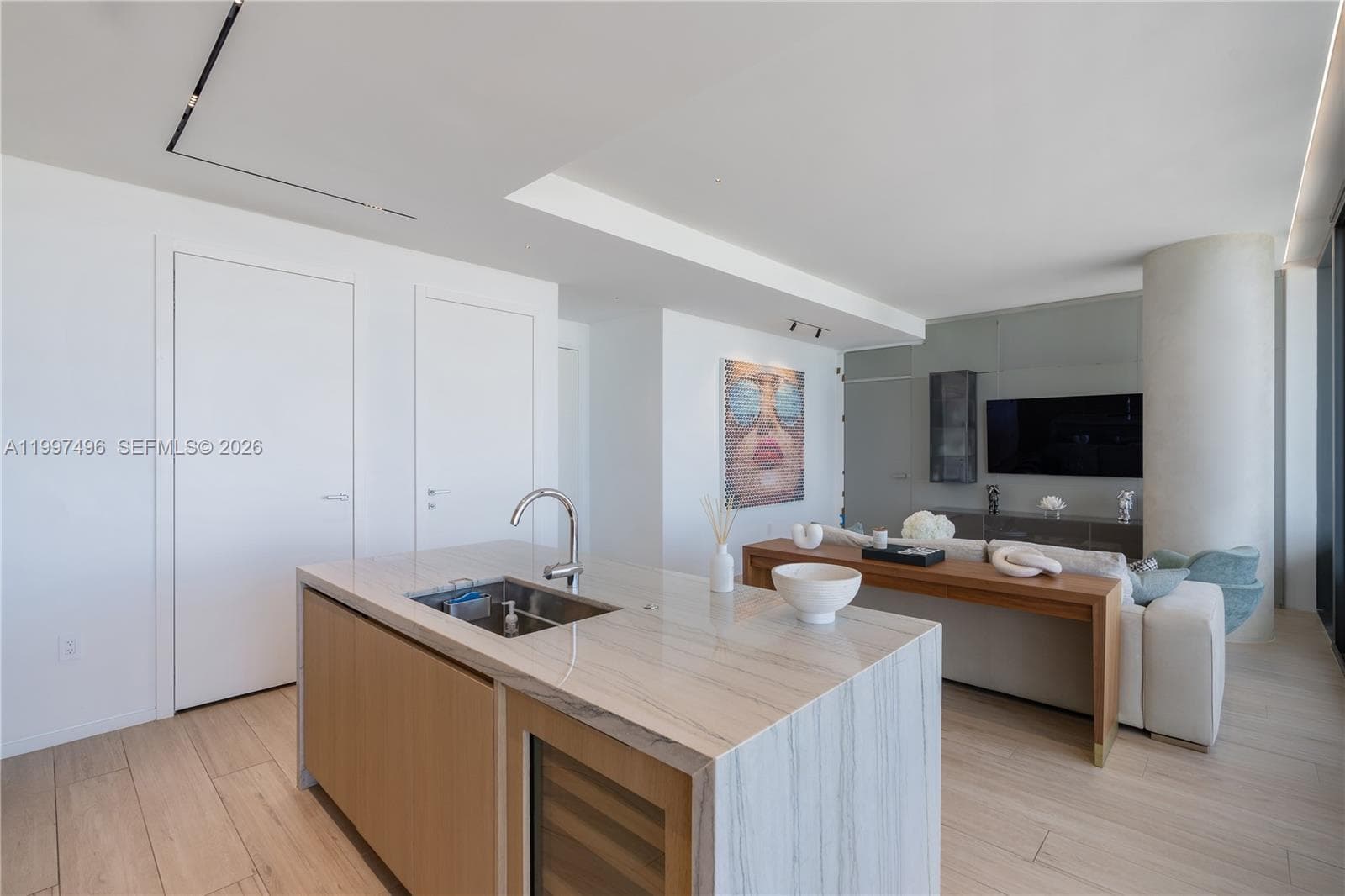 8701 Collins Ave 1103 photo 13