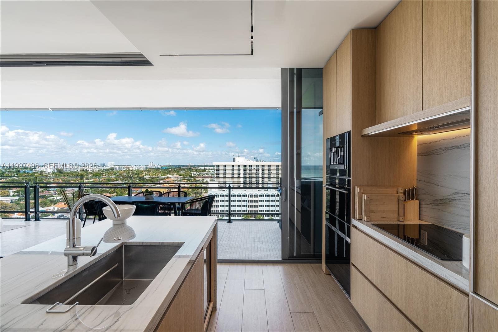8701 Collins Ave 1103 photo 7