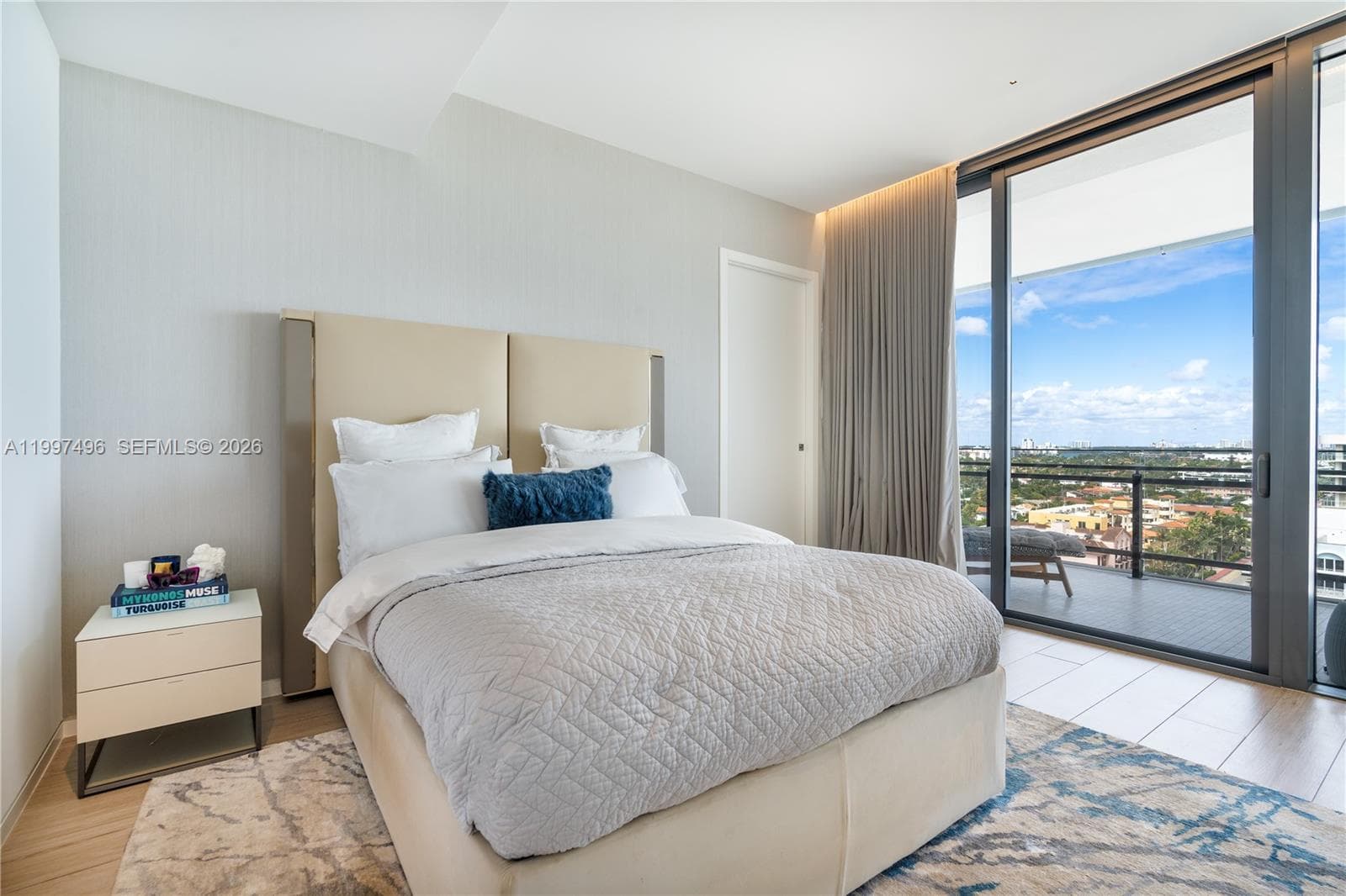 8701 Collins Ave 1103 photo 10