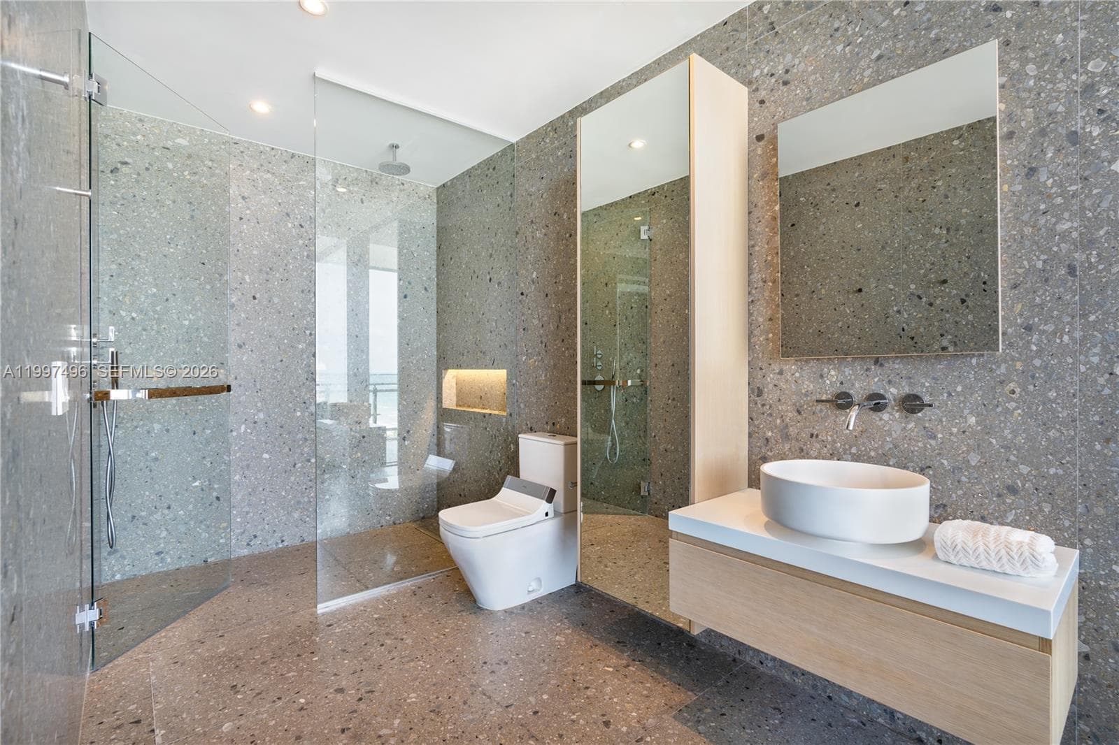 8701 Collins Ave 1103 photo 11