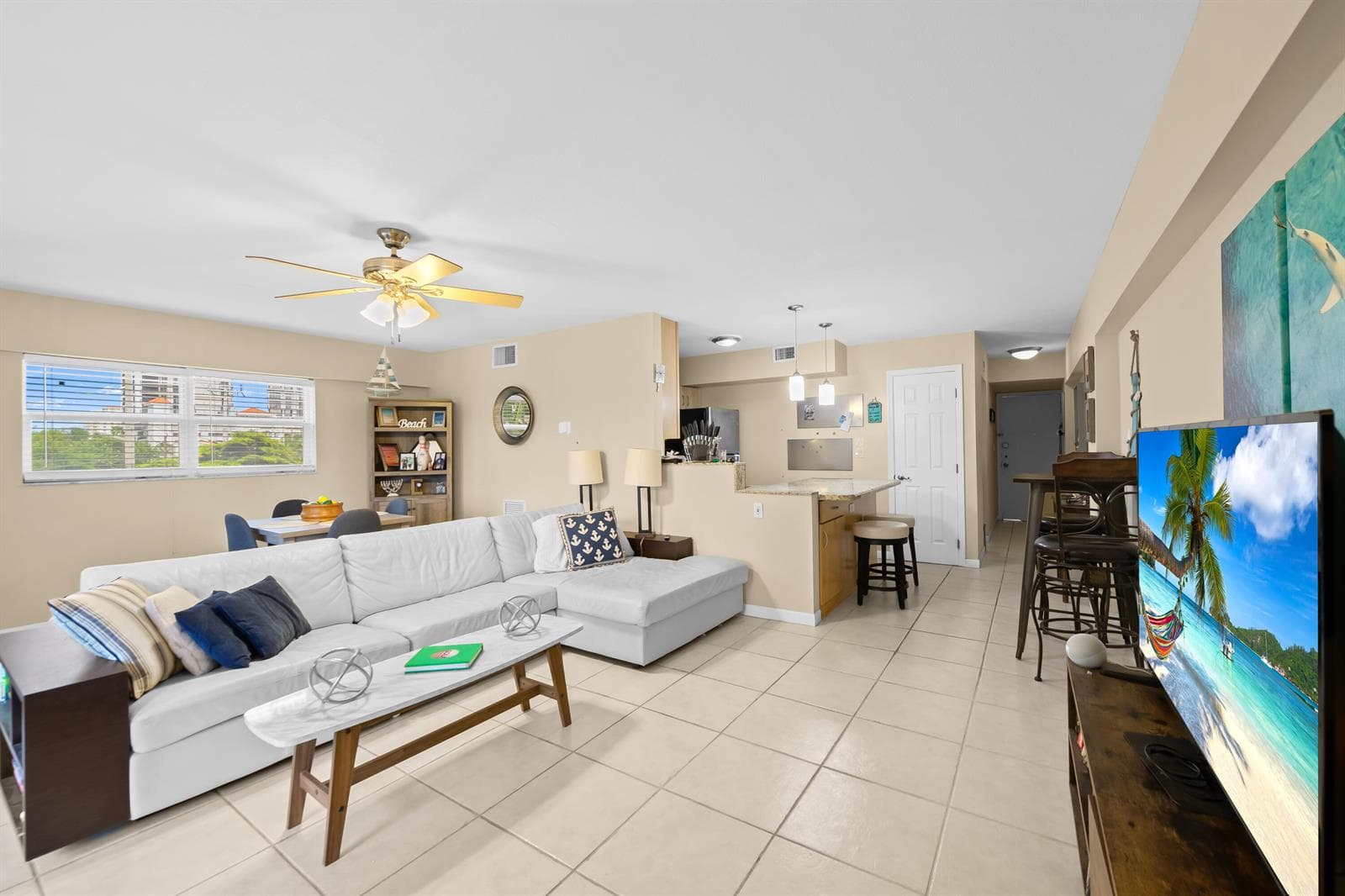 95 N Birch Road 304 photo 7