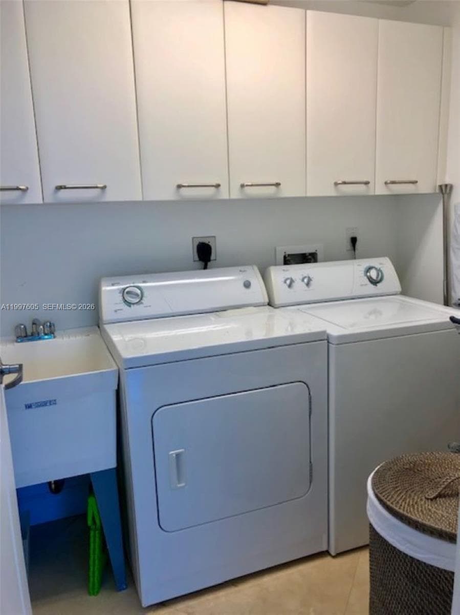 3101 Ocean Dr 2406 photo 12