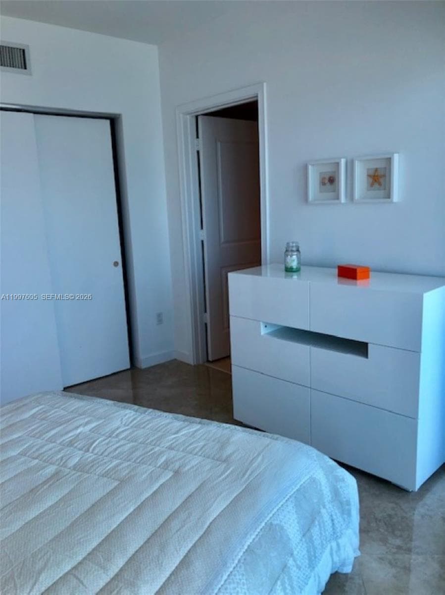 3101 Ocean Dr 2406 photo 14