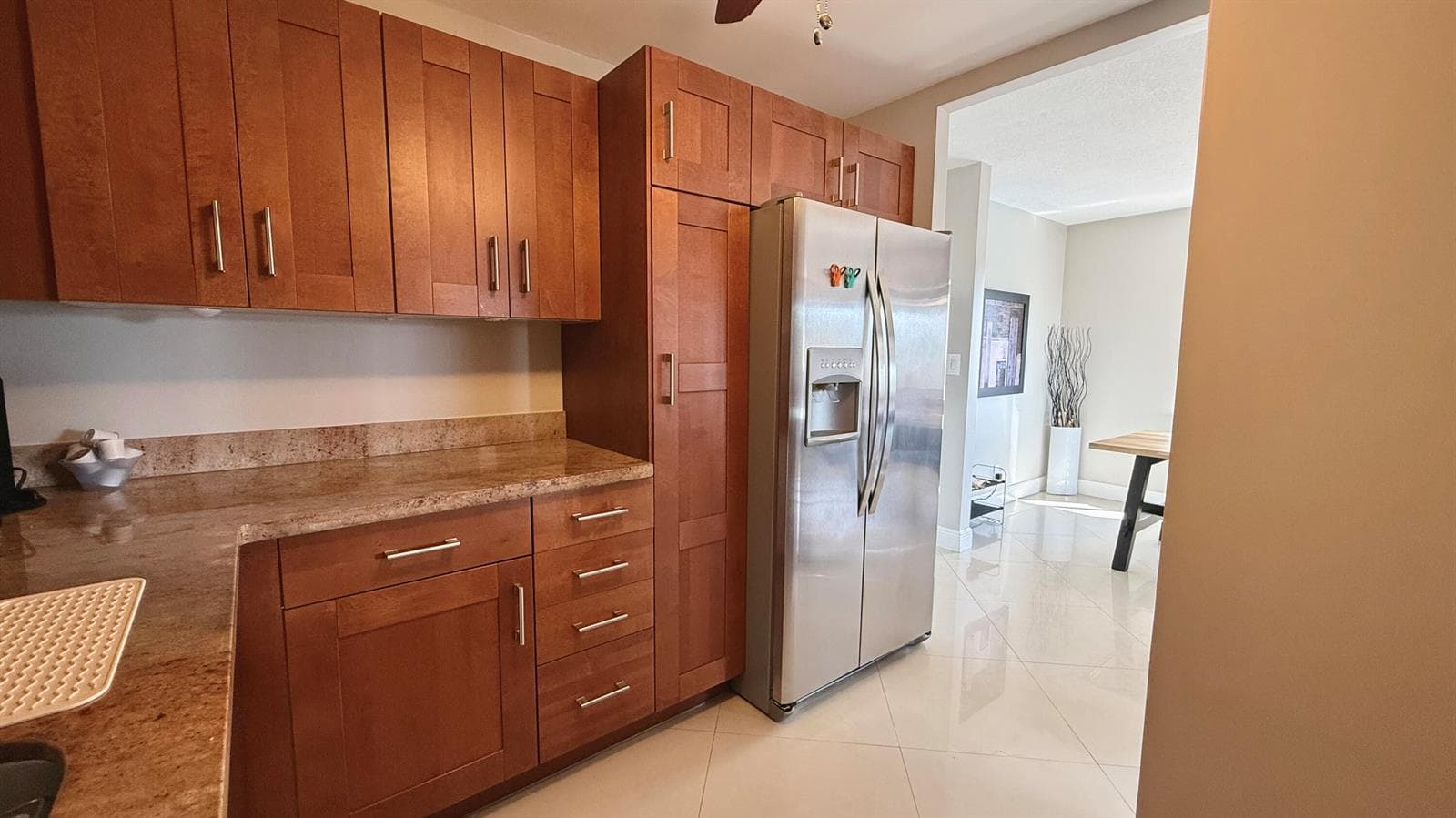 401 Golden Isles Drive 409 photo 13