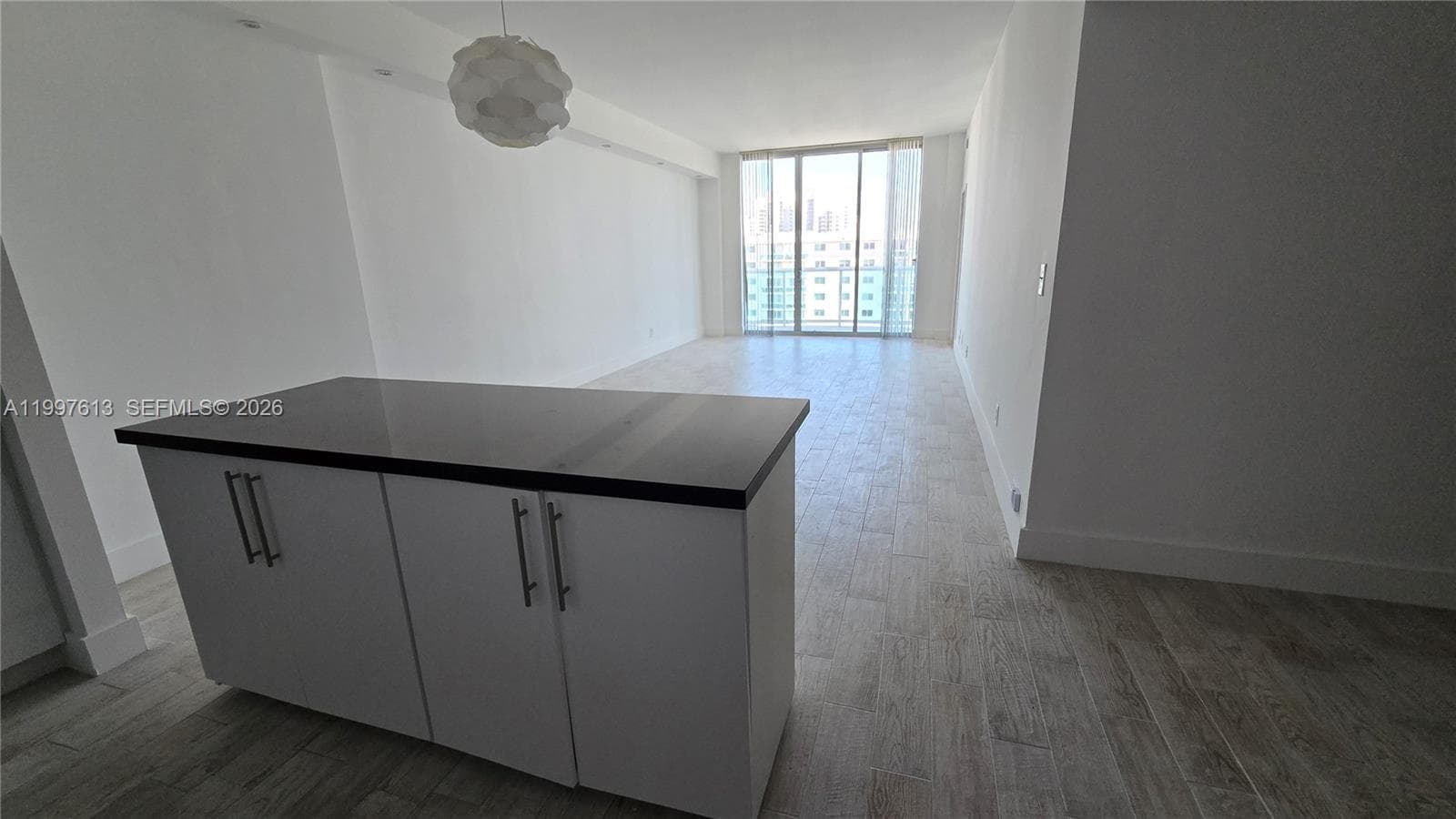 19390 COLLINS AV PH-2 photo 10