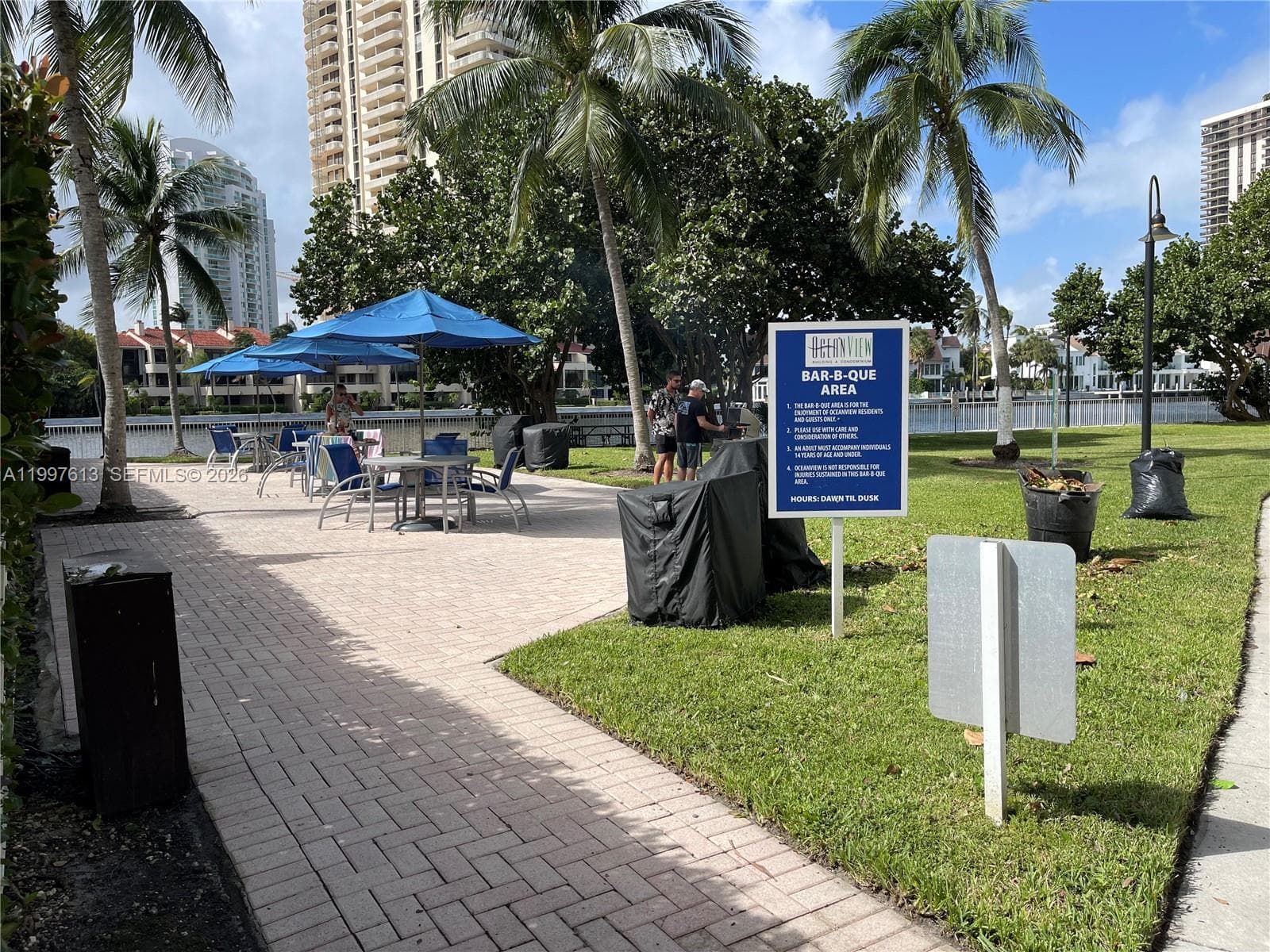 19390 COLLINS AV PH-2 photo 18