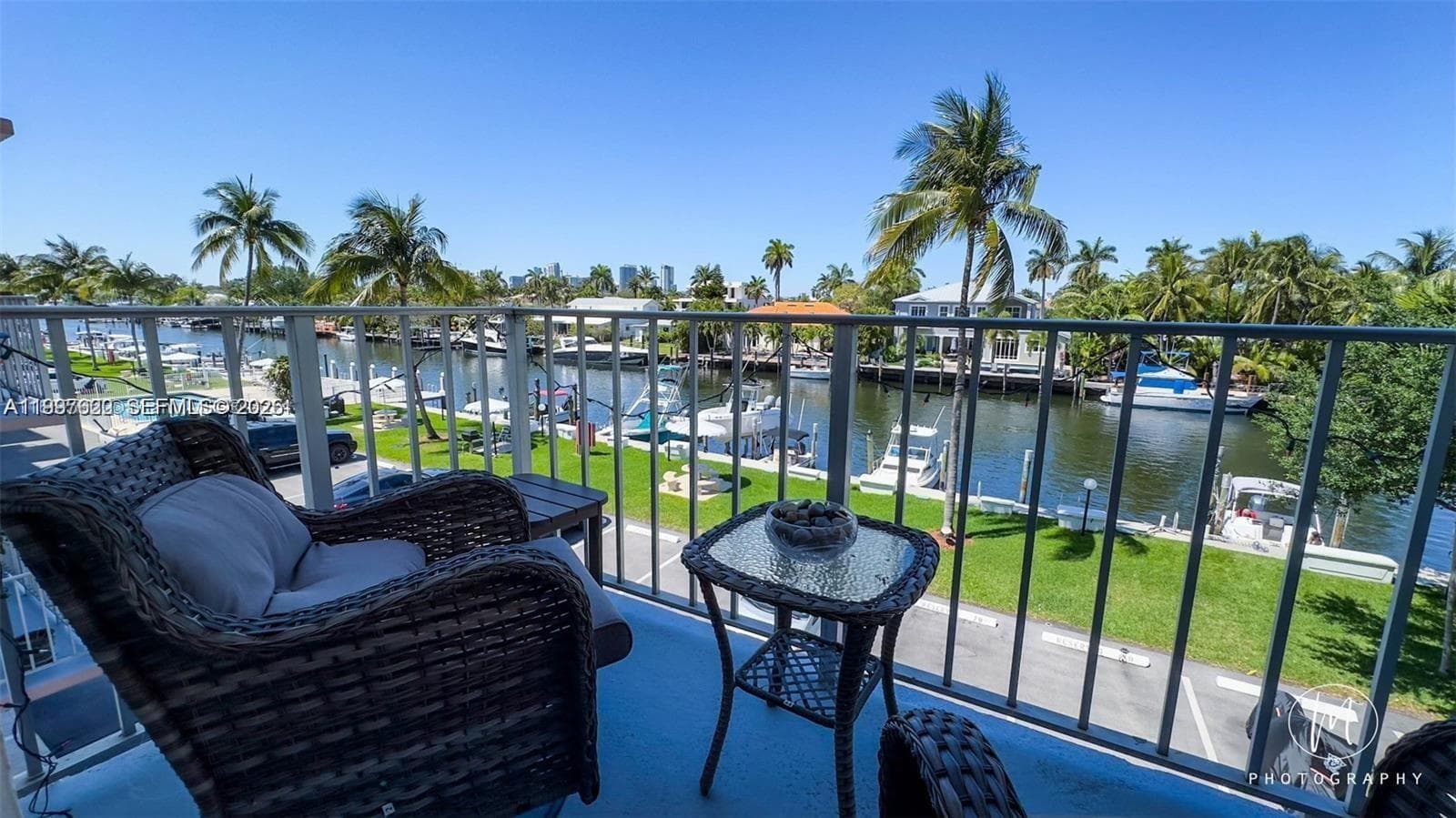 1731 15th St 315 photo 3