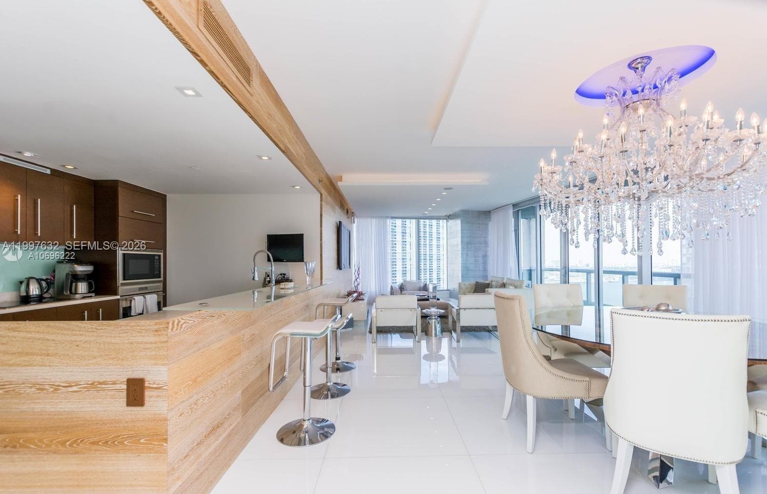 465 Brickell Ave 2301 photo 2